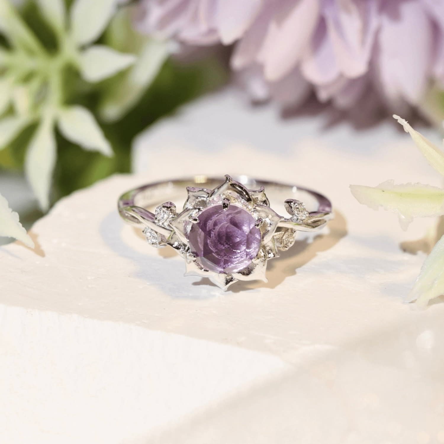 moonflower-amethyst-ring-white