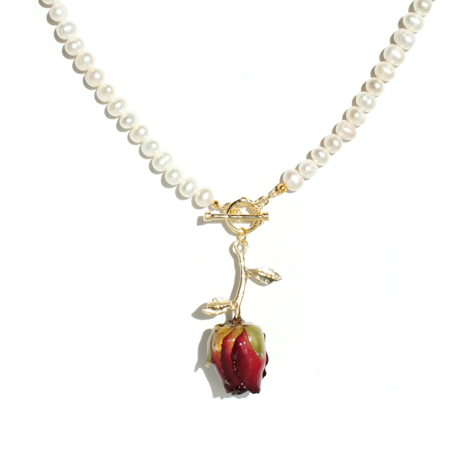 I'mmany London Women's White / Red Real Flower Grande Amore Freshwater Pearl Choker Necklace With Rosebud Pendant In Pink