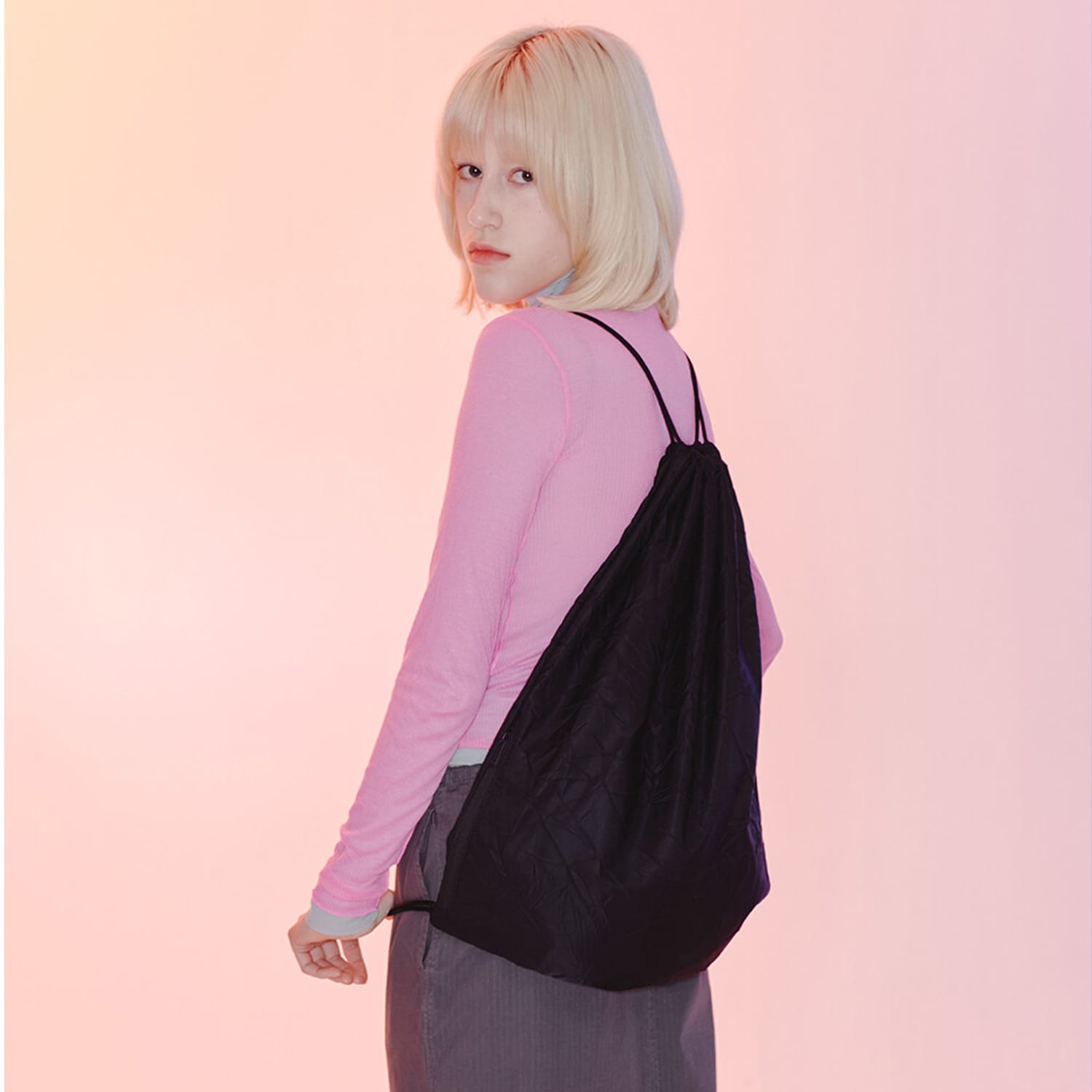 バックパック・リュック HAHARCHIVE Waterloo drawstring bag crease black Waterloo Drawstring Bag - Crease Black | HAH ARCHIVE | Wolf