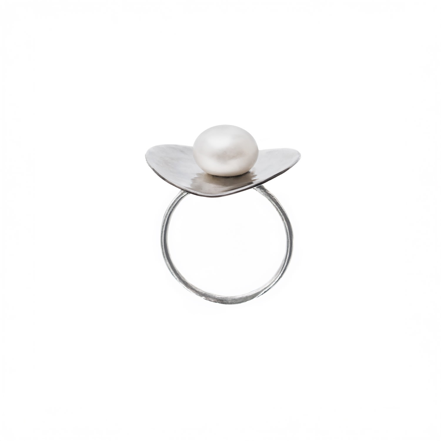 Silver Moon Women's Pearl Sterling Silver Ring - Full Moon Pearl In Metallic