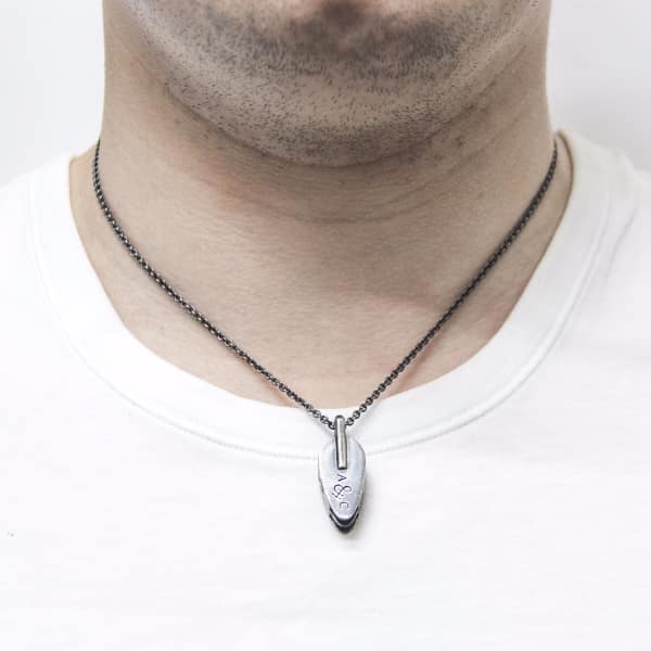 ANCHOR & CREW MEN'S TYNE PULLEY SILVER NECKLACE PENDANT