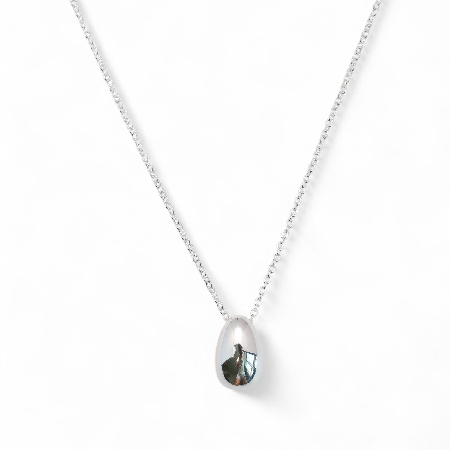 Miss Cecilia Women's Silver Egg Necklace In Silver