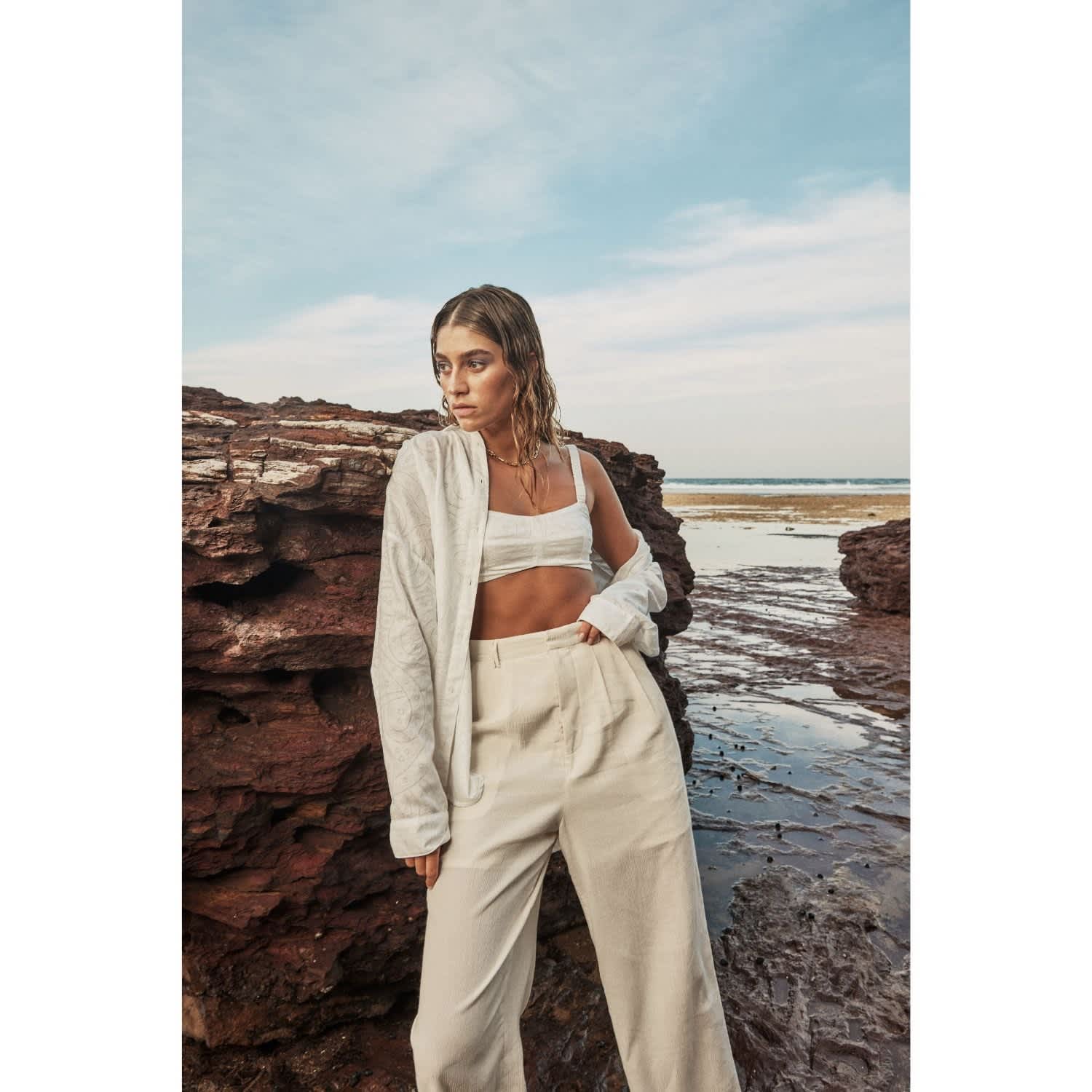 High Rise Flowy Tailored Beach Pants - White | MNK Atelier