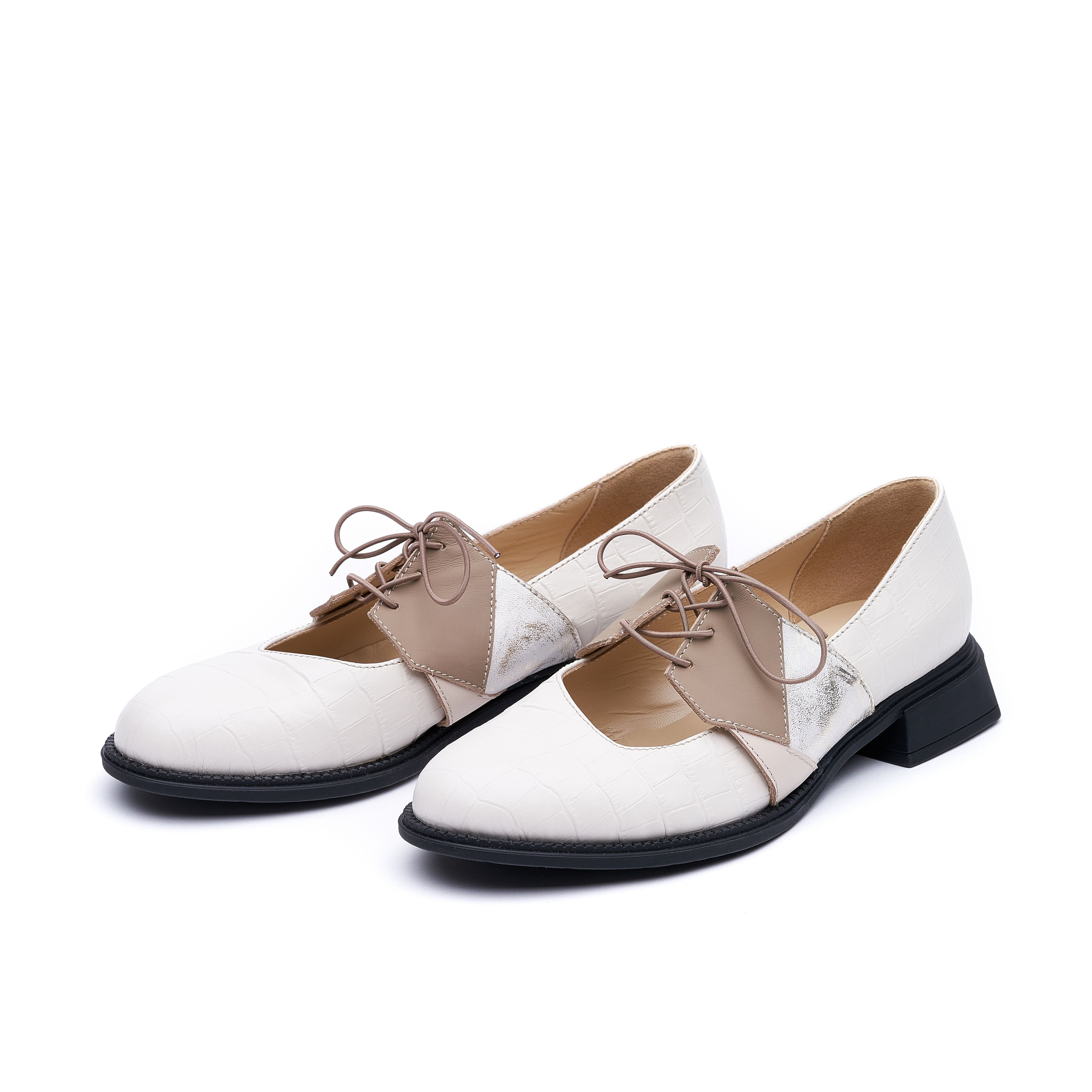 Mas Laus Women's White / Neutrals / Gold Off White Color Croco Pattern Loafers With Laces In White/gold