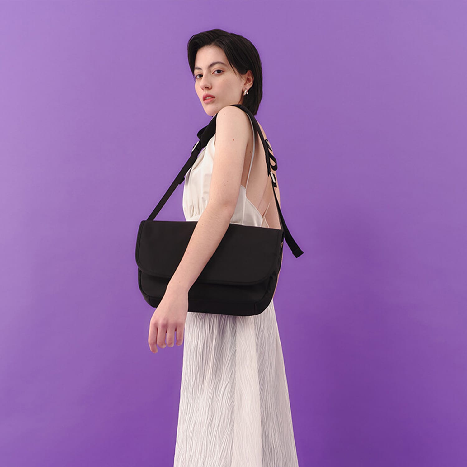 ☆HAH ARCHIVE☆ Round flap crossbody bag black S#RFCB Round Flap Crossbody Bag - Black | HAH ARCHIVE | Wolf & Badger