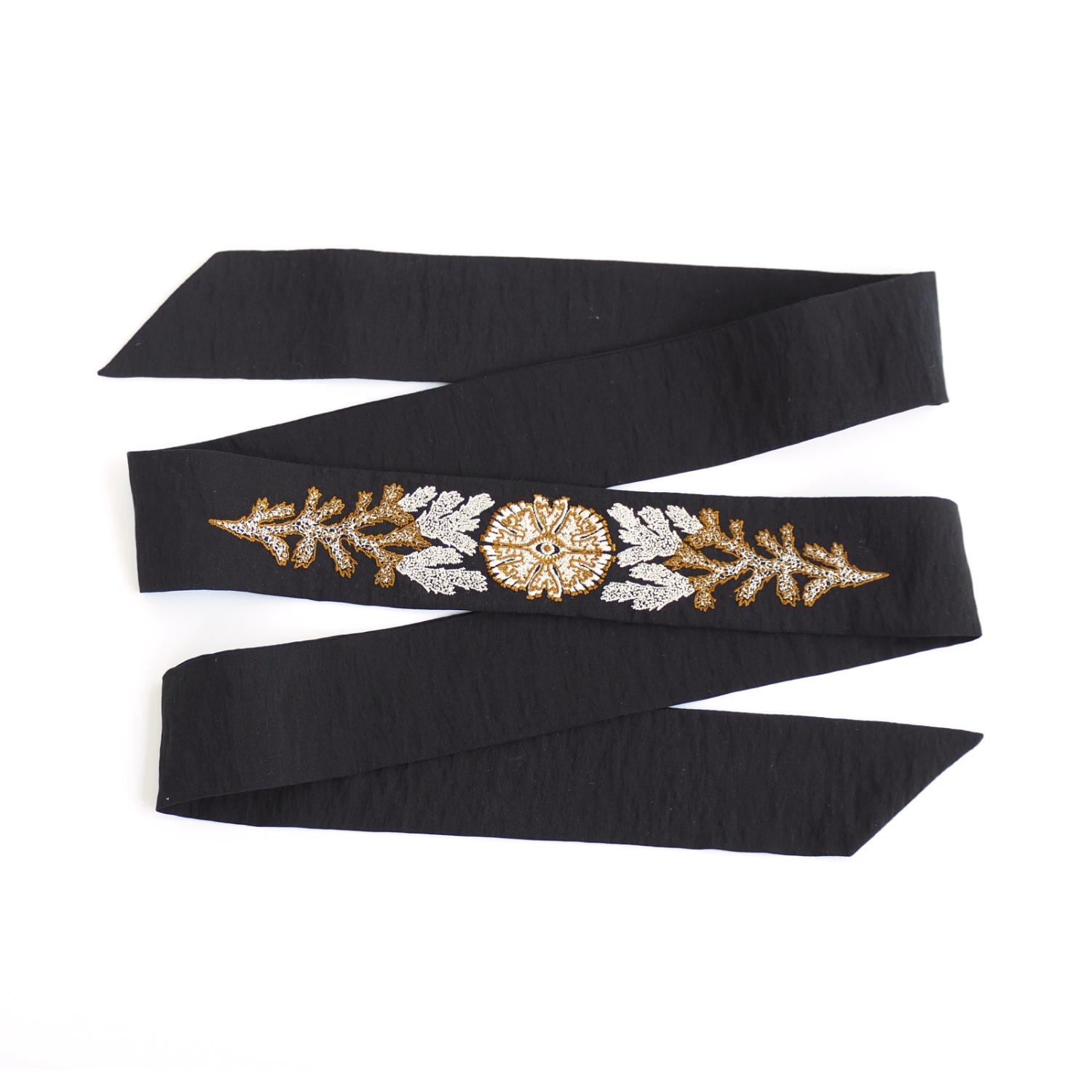 Nana Watanabe Women's Watcher Embroidered Scarf - Black