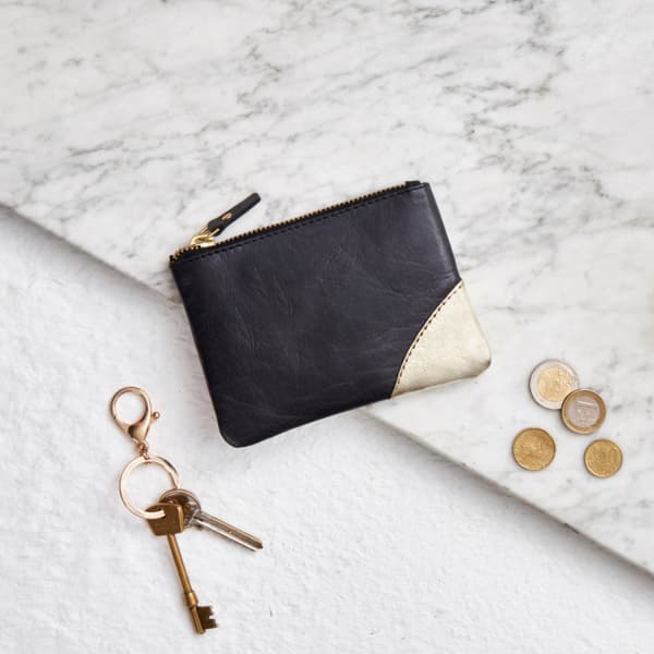 Vida Vida Cut Corners Black & Gold Leather Coin Purse
