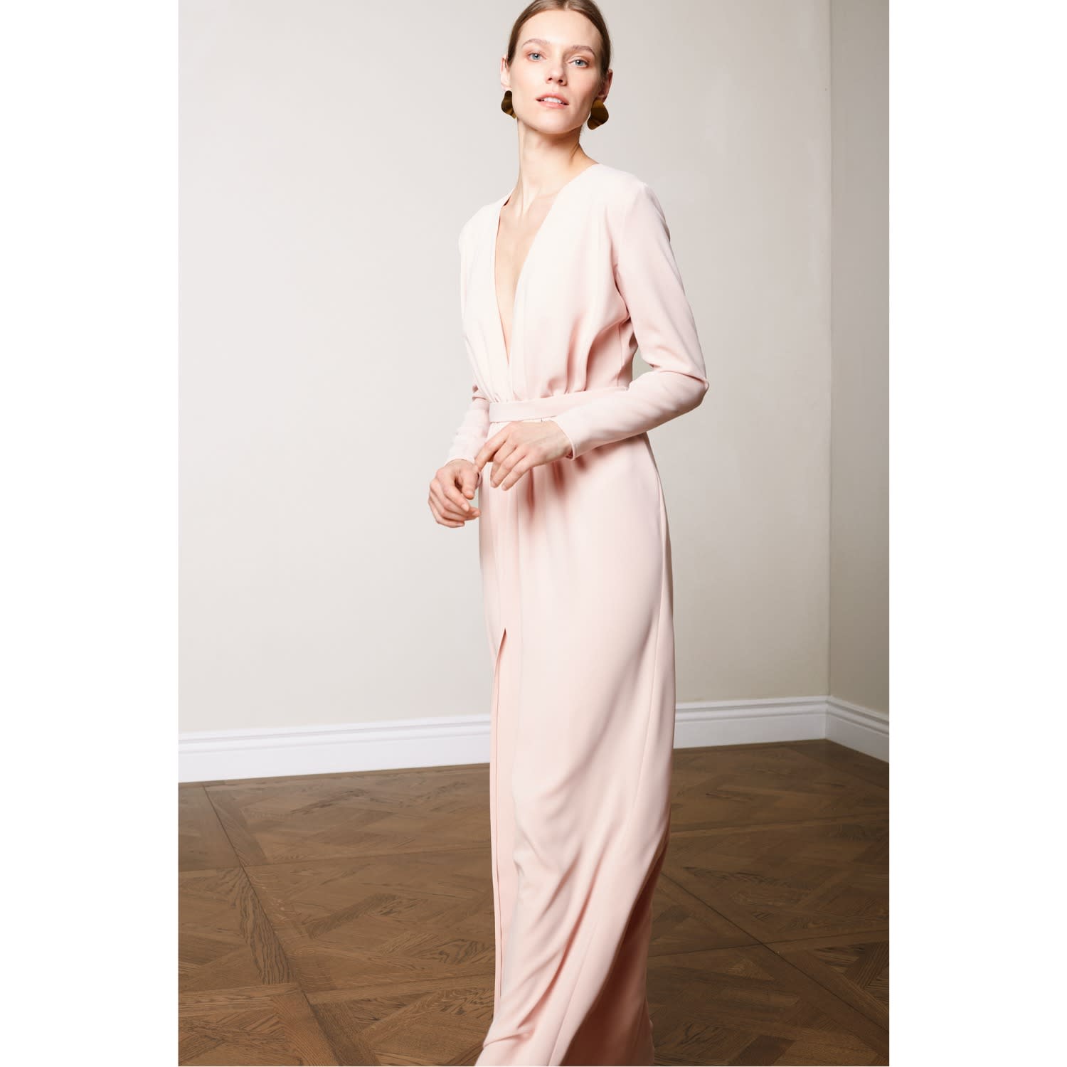 deep v neck maxi dress with sleeves