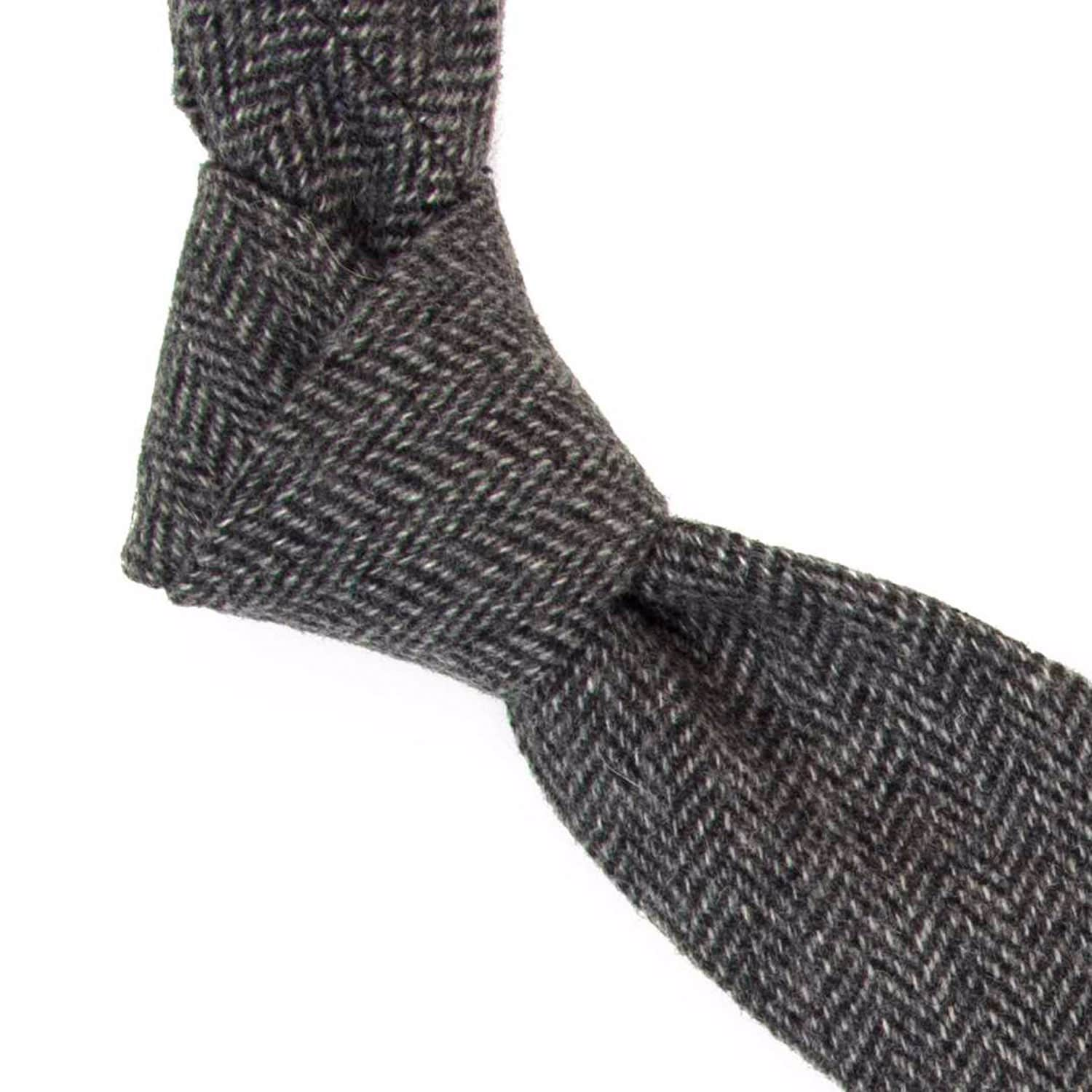 wool tie