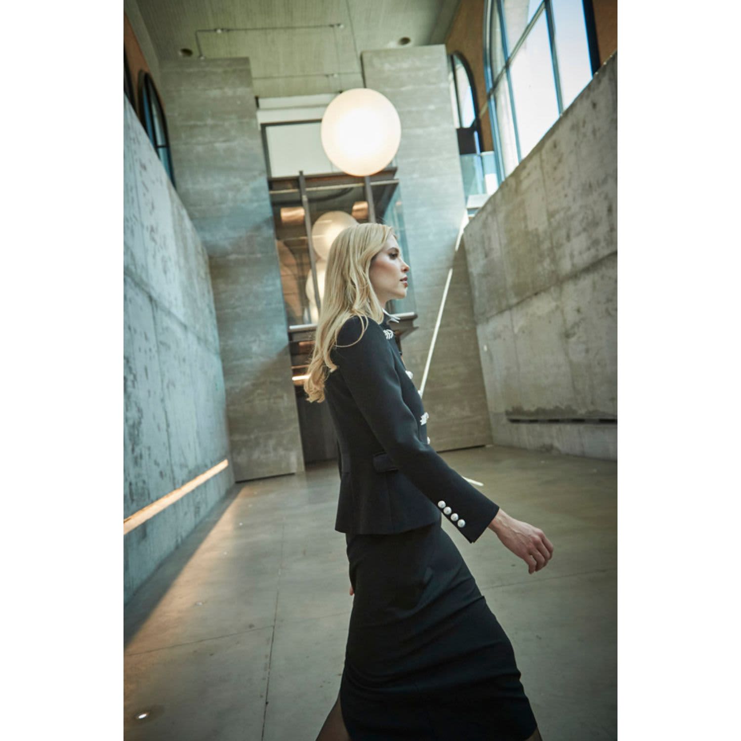 Black silver blazer online