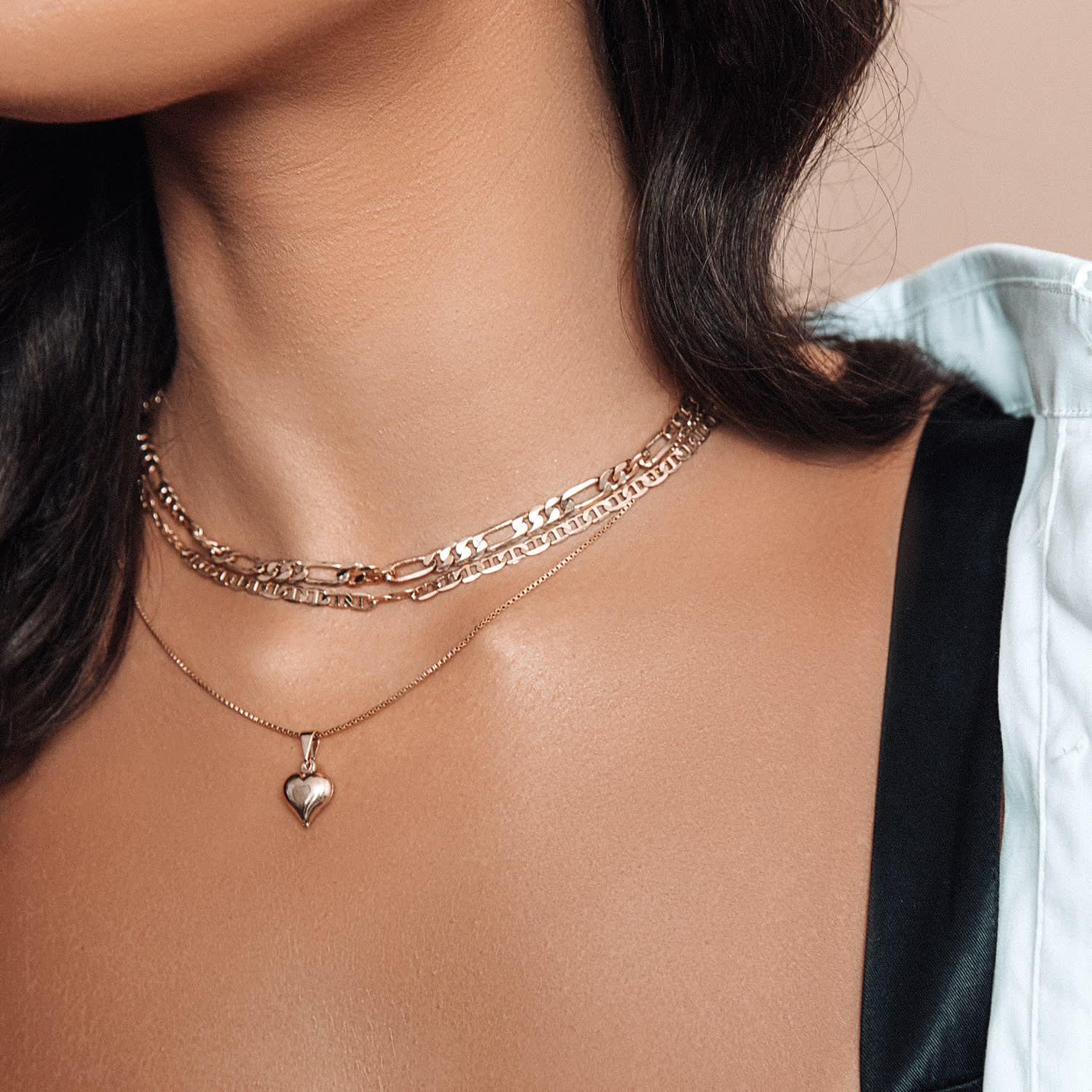 Gold figaro cheap chain choker