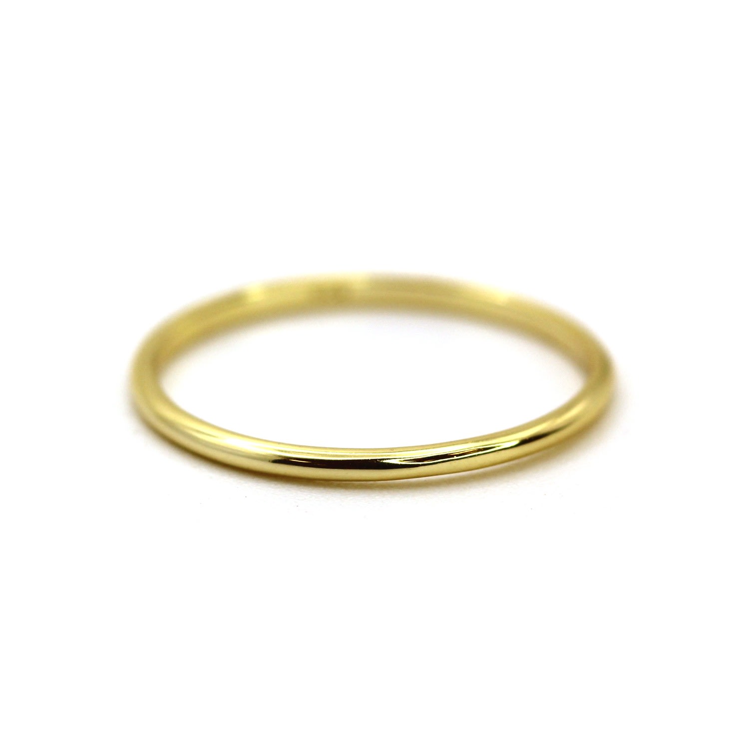 Vicstonenyc Fine Jewelry Women's Simple Thin Yellow Solid Gold Ring In Gold
