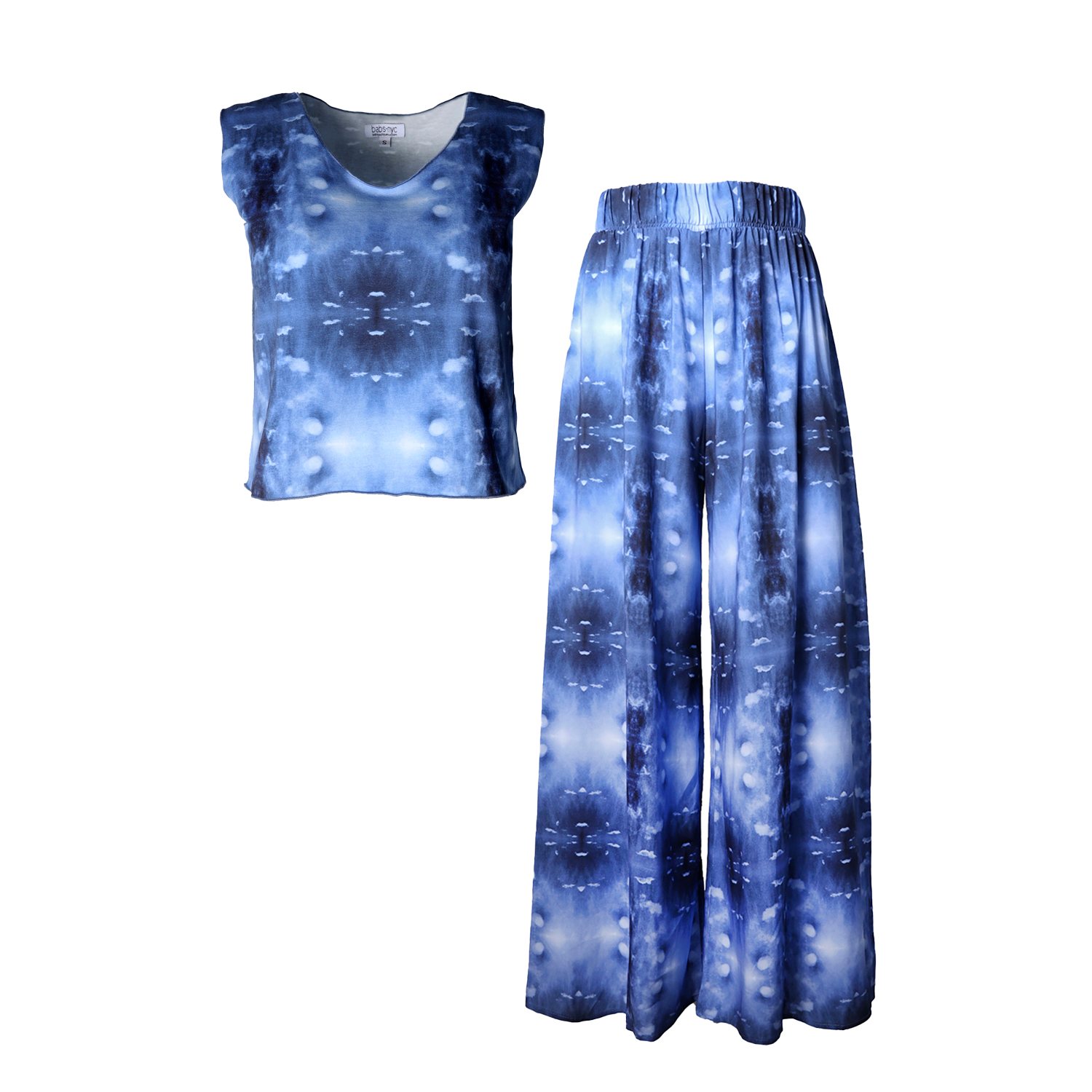 Babs Boutique Nyc Blue / White Blue Sky Print Crop-top & Wide-leg Pant Set In Blue/white