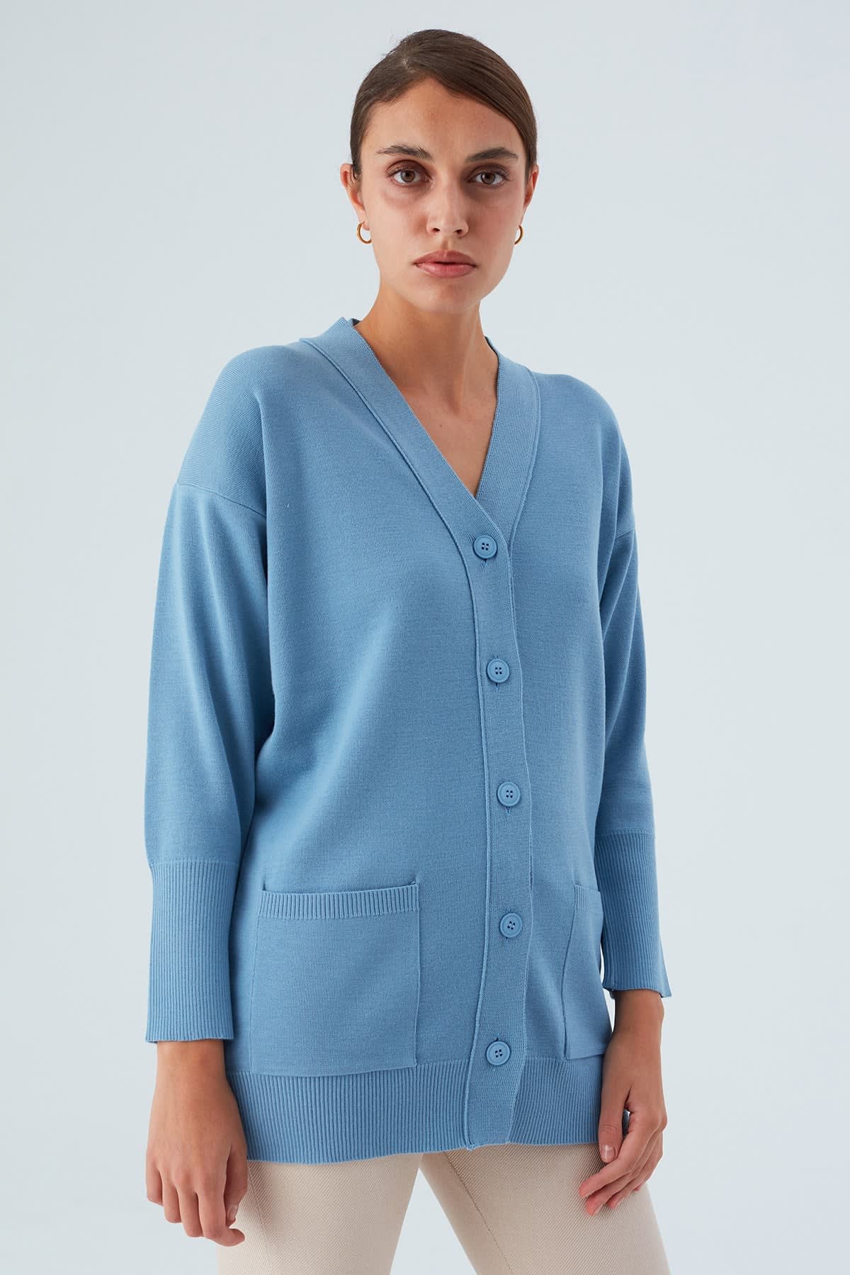 オンラインストア格安 PRIME OVER SIZED V-NECK CARDIGAN BLUE | www