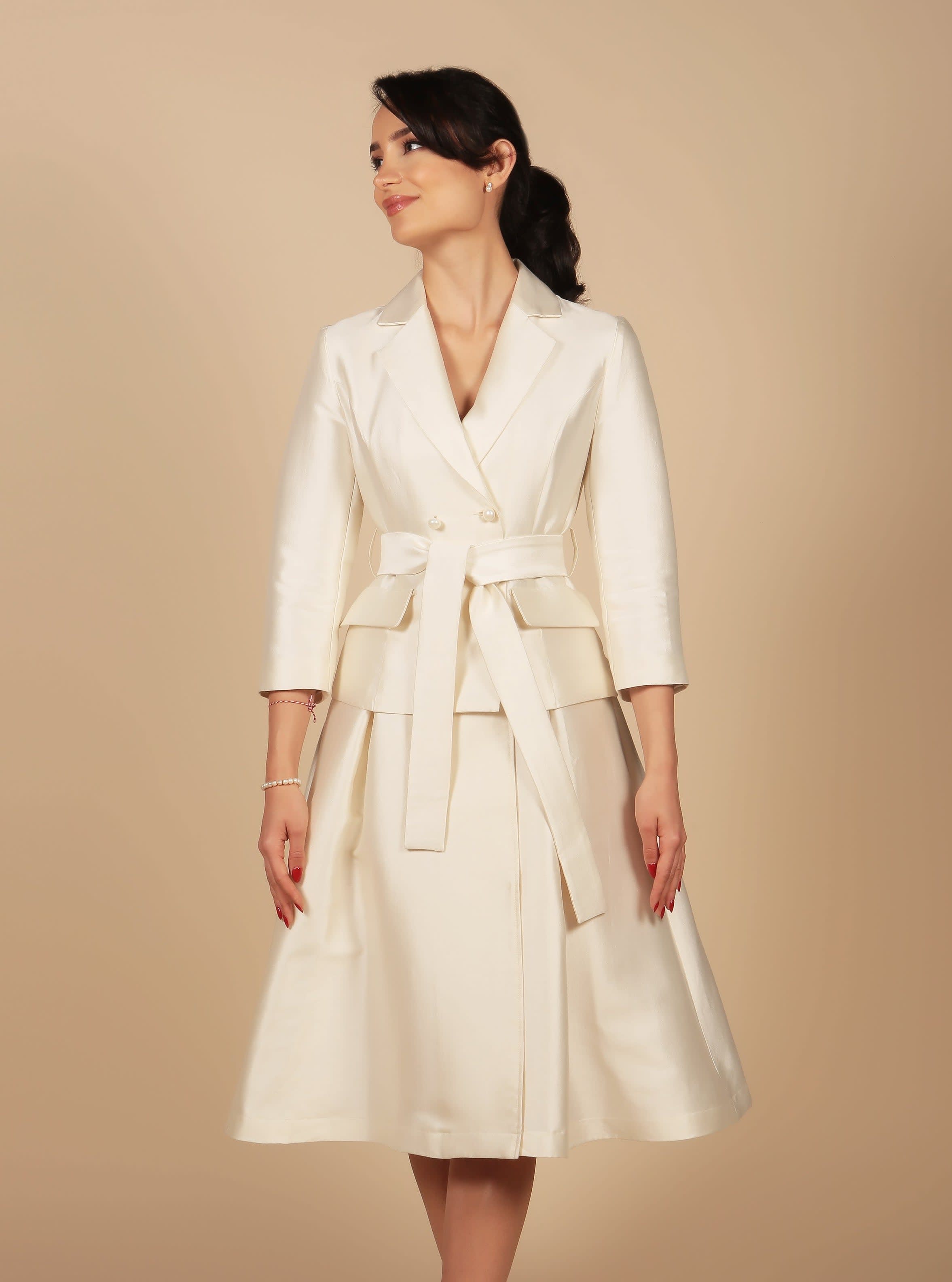 Audrey' 100% Wool & Silk Dress Coat In Bianco | Santinni | Wolf