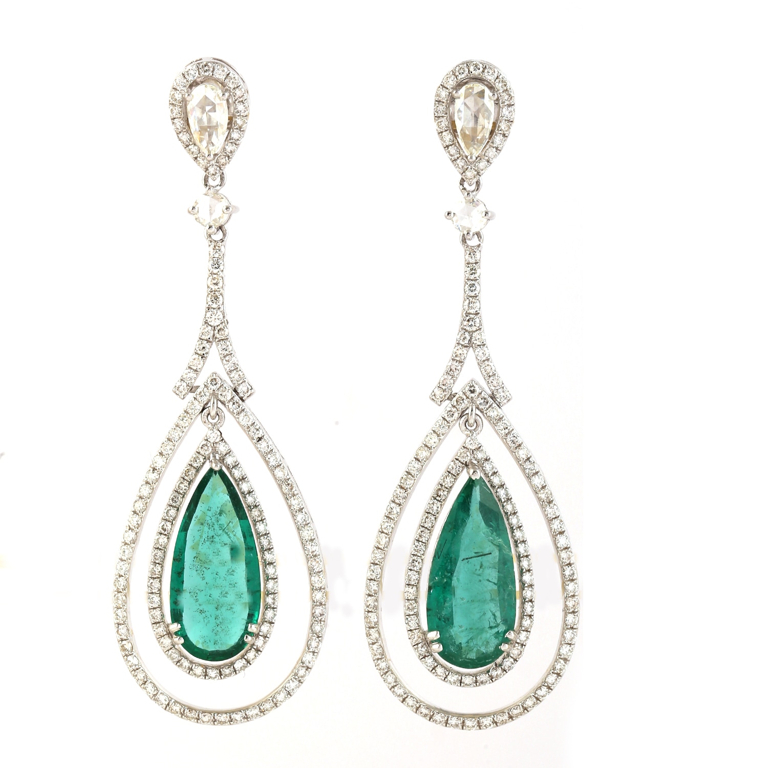 Women’s White / Green 18K White Gold In Pear Cut Emerald & Prong Diamond Drop/Dangle Earrings Artisan