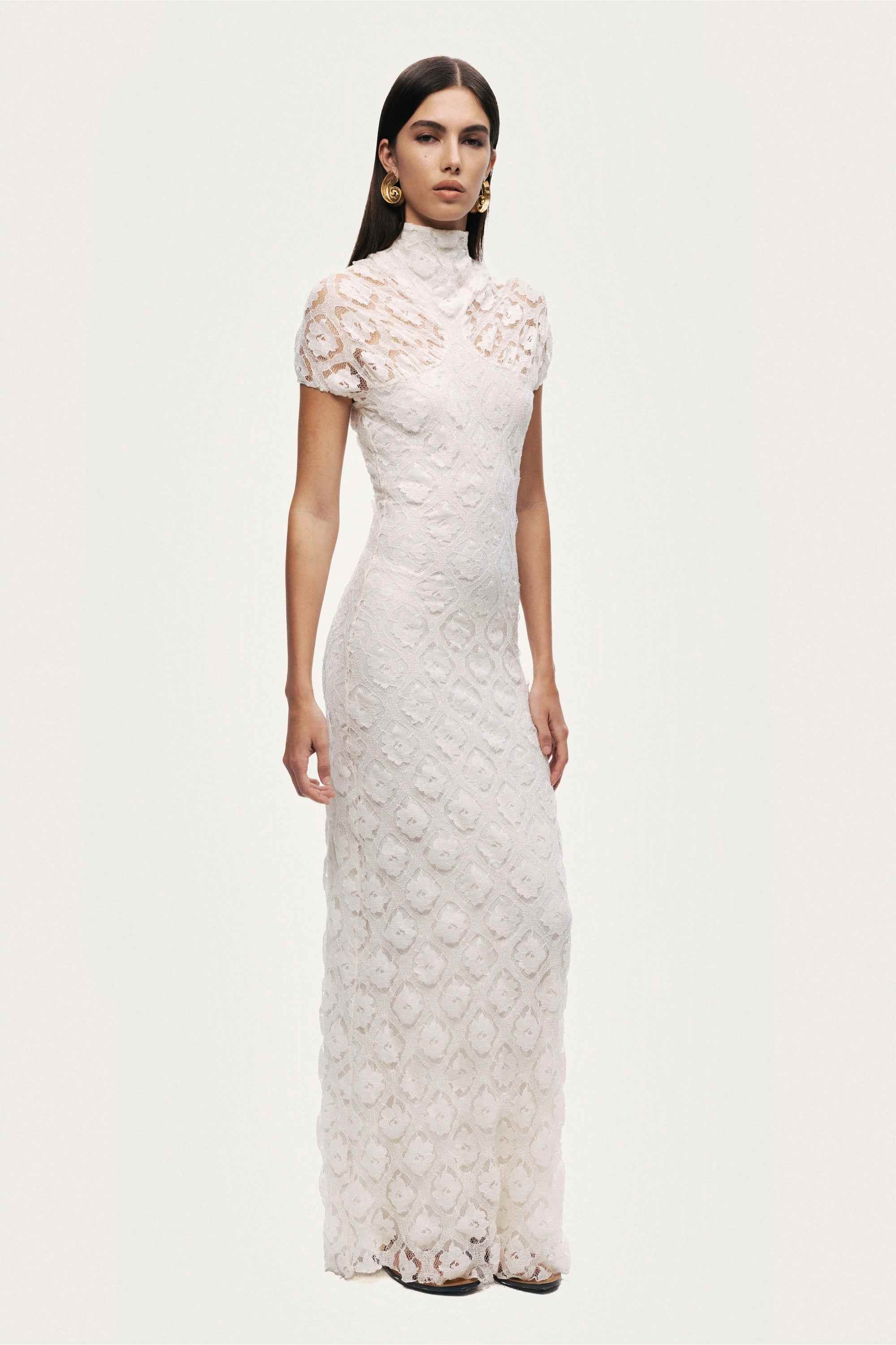 high neck lace dress Boho Sheath Wedding with The lining of two layers is made of natural fabrics Women's White High-Neck Lace Maxi