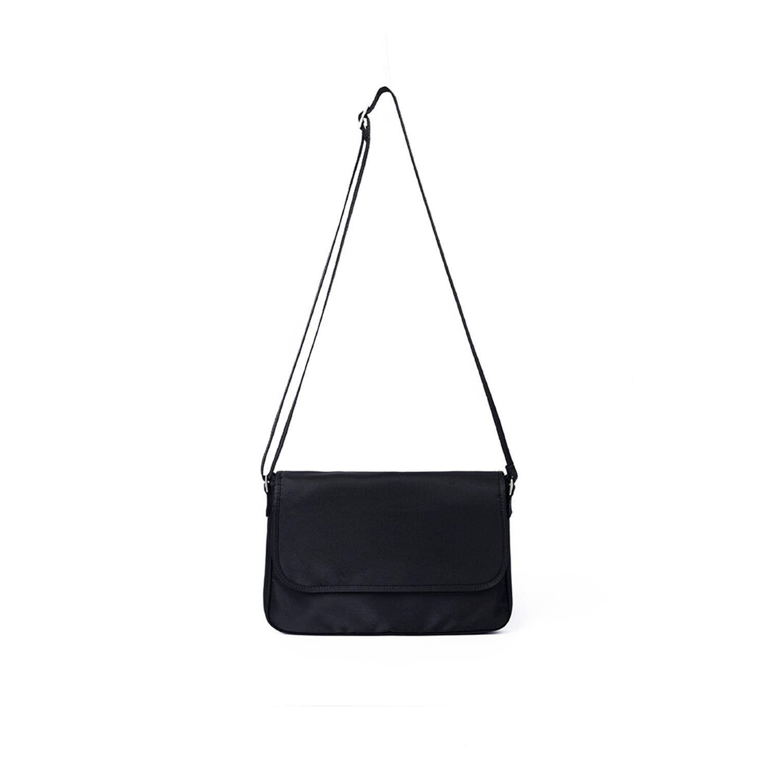 ☆HAH ARCHIVE☆ Round flap crossbody bag black S#RFCB Round Flap Crossbody Bag - Black | HAH ARCHIVE | Wolf & Badger