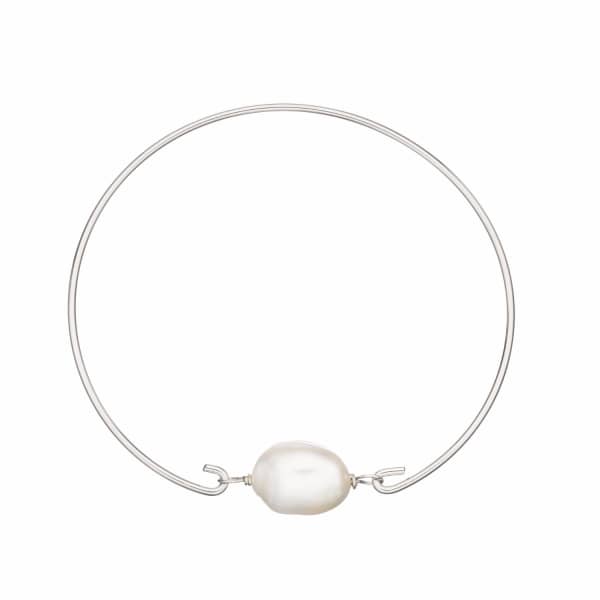 Lily & Roo Sterling Silver Large Single Pearl Bangle In Pearl