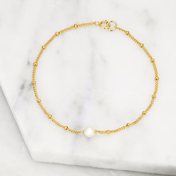 Lily & Roo Gold Single Pearl Bracelet On Satellite Chain In Pearl