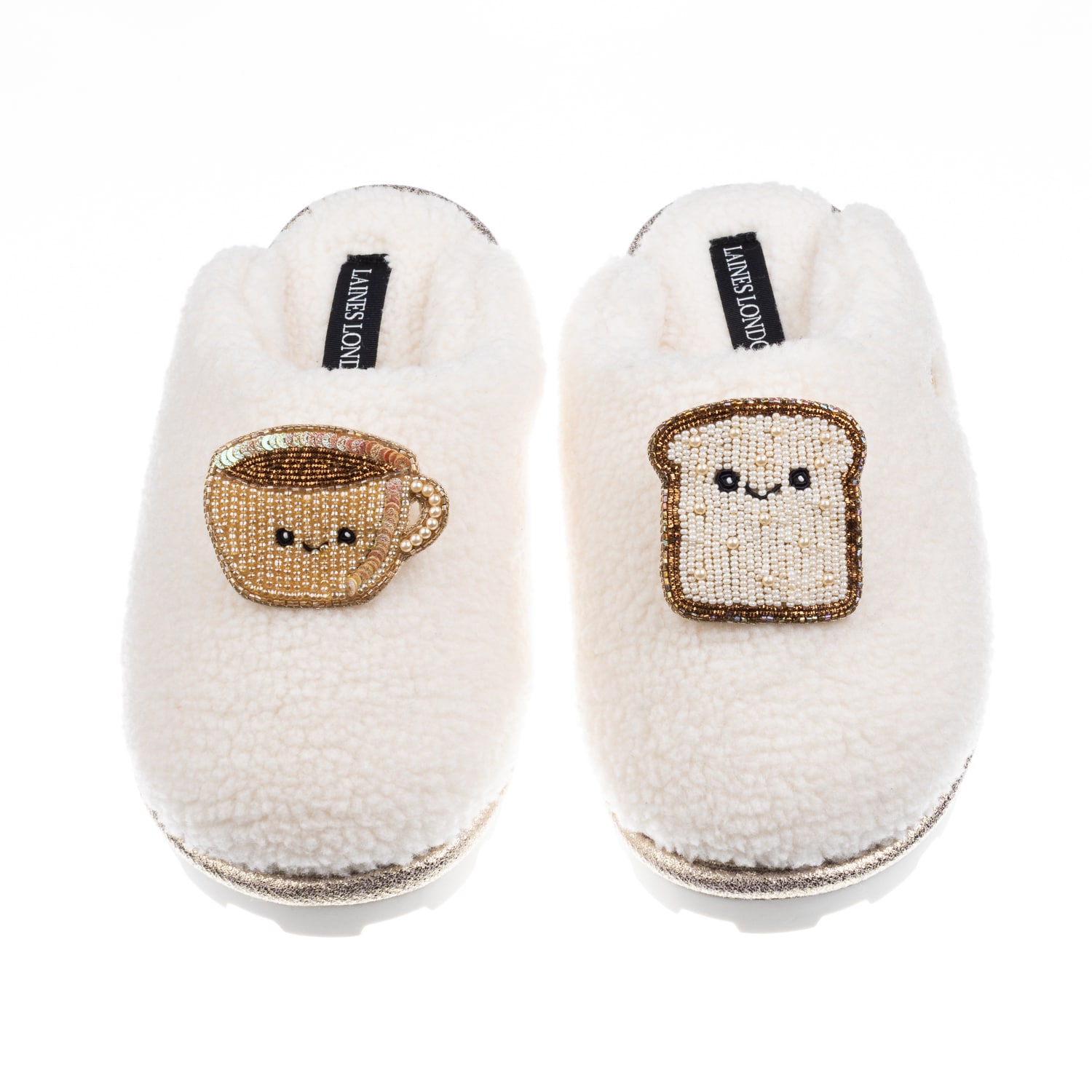 Laines London Women's Neutrals / White Teddy Closed Toe Slippers With Laines Lovables Tea & Toast Brooches - Cream In White