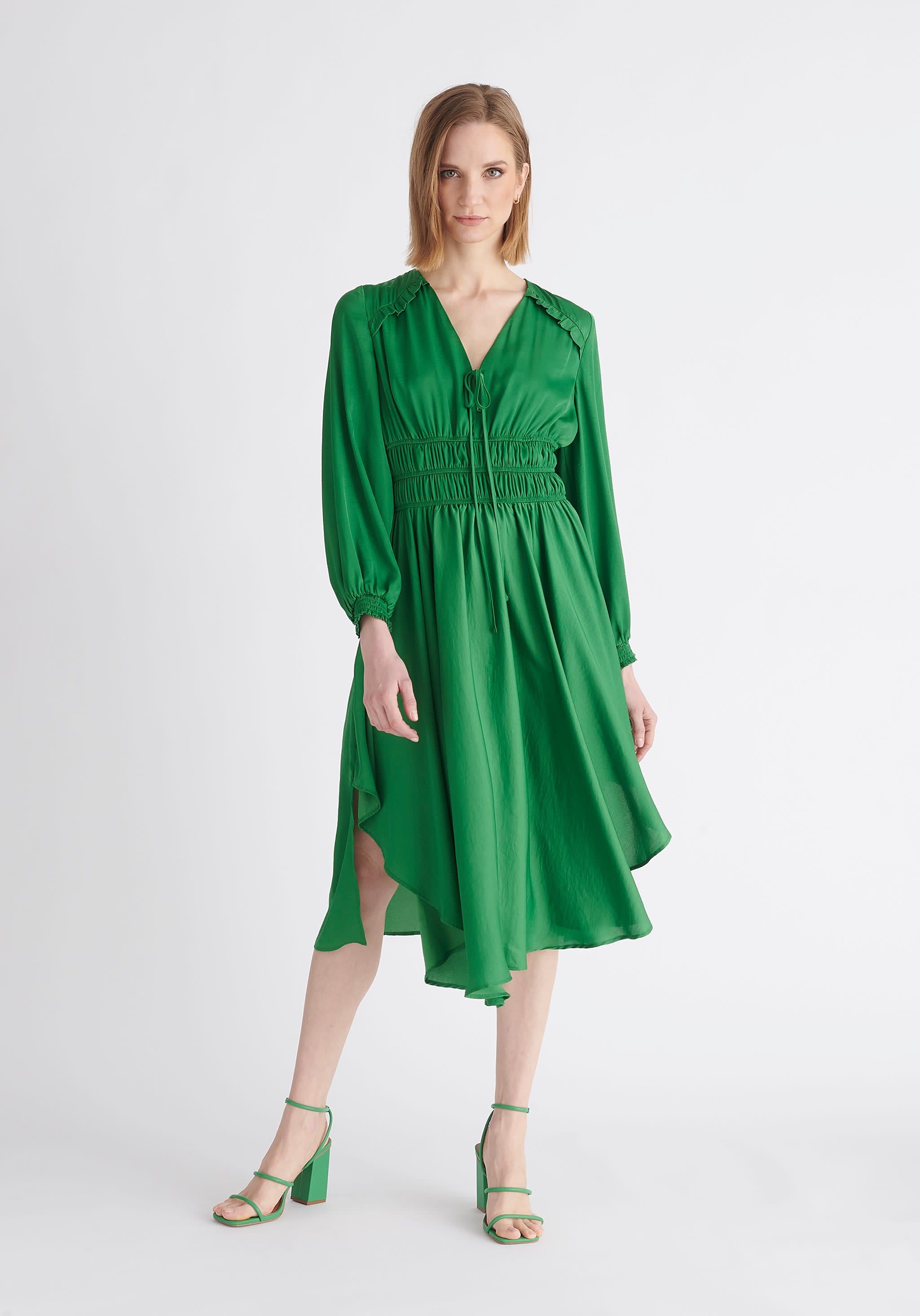 ruched waist midi dress Ruched Waist Midi Dress In Green by PAISIE