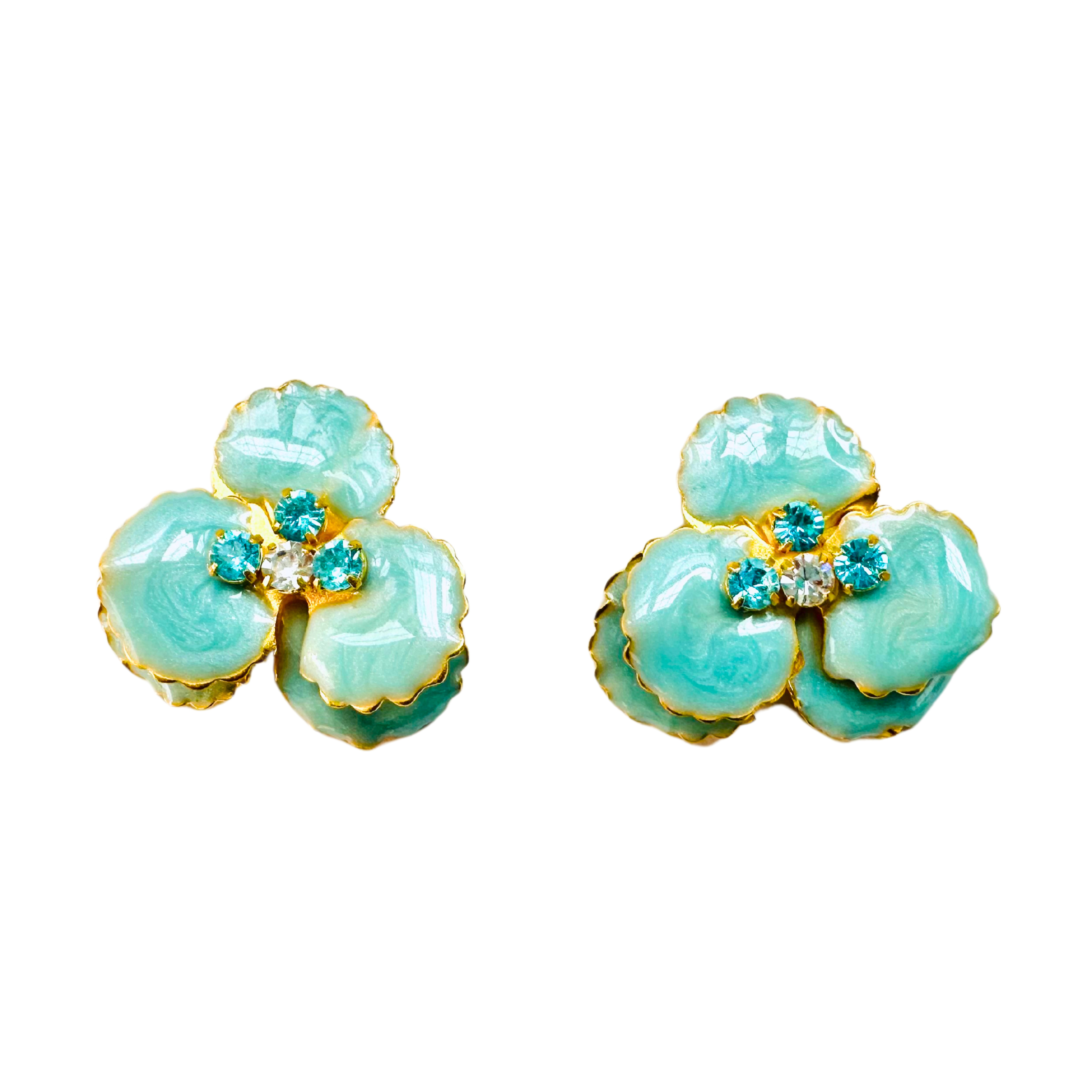 The Pink Reef Women's Blue Sea Pansy Stud