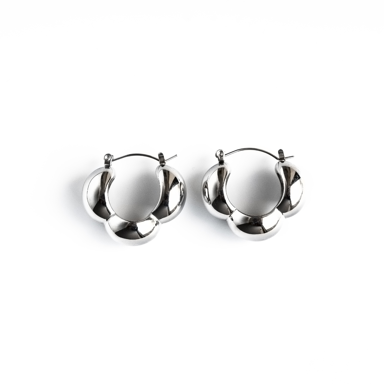 ピアス Bubble Earring (Silver) Bubble Silver Earrings | SUPERDIVAJEWELRY | Wolf & Badger
