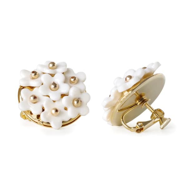 Poporcelain Mini Daisy Cluster Clip Earrings In Clip