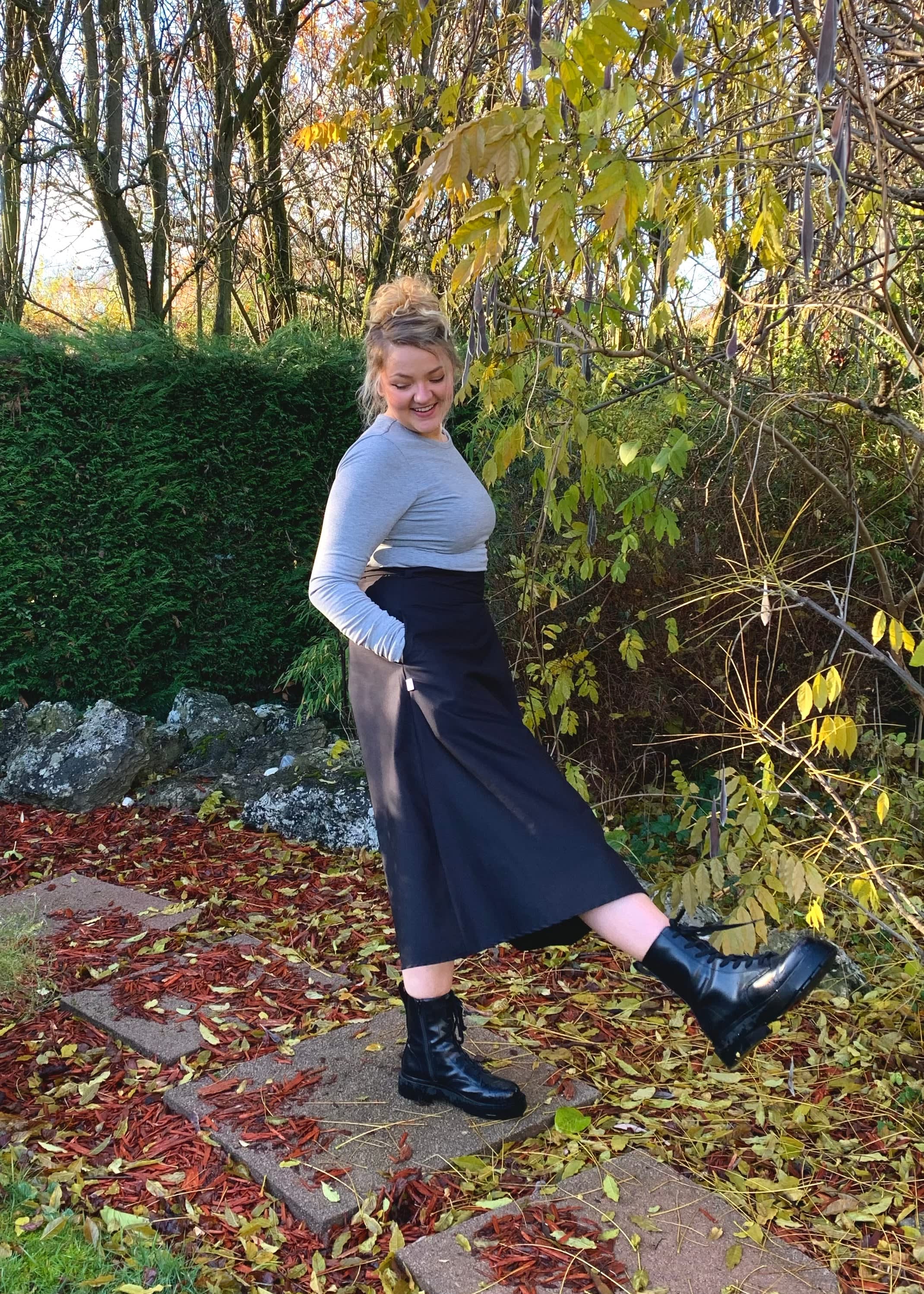 Illusion Wrap Midi Skirt In Black With Pockets | Frock Tales