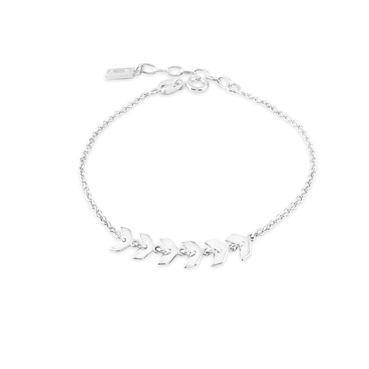 Women’s Silver Fancy Chevron Bracelet Lutiro