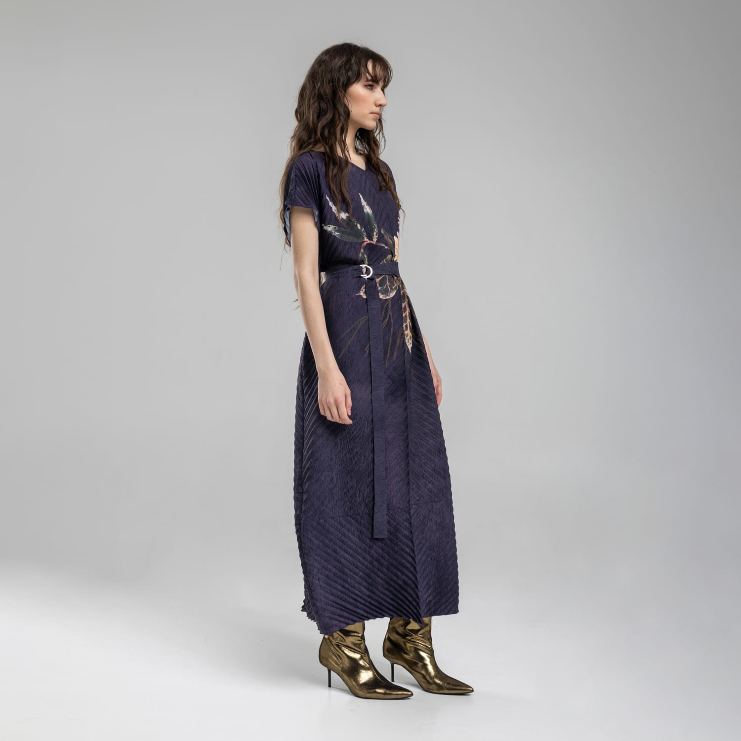 Grace Pleated Maxi Dress | ARTISTA | Wolf & Badger