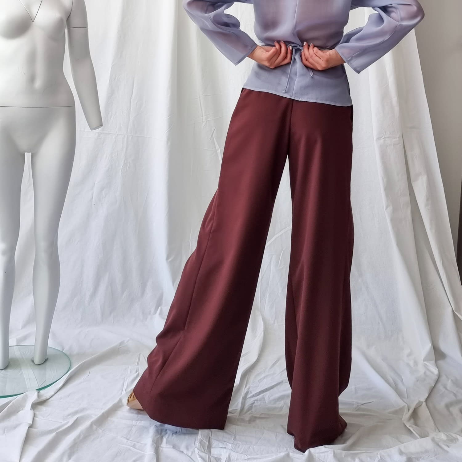 Wide Pants In Maroon, lagami