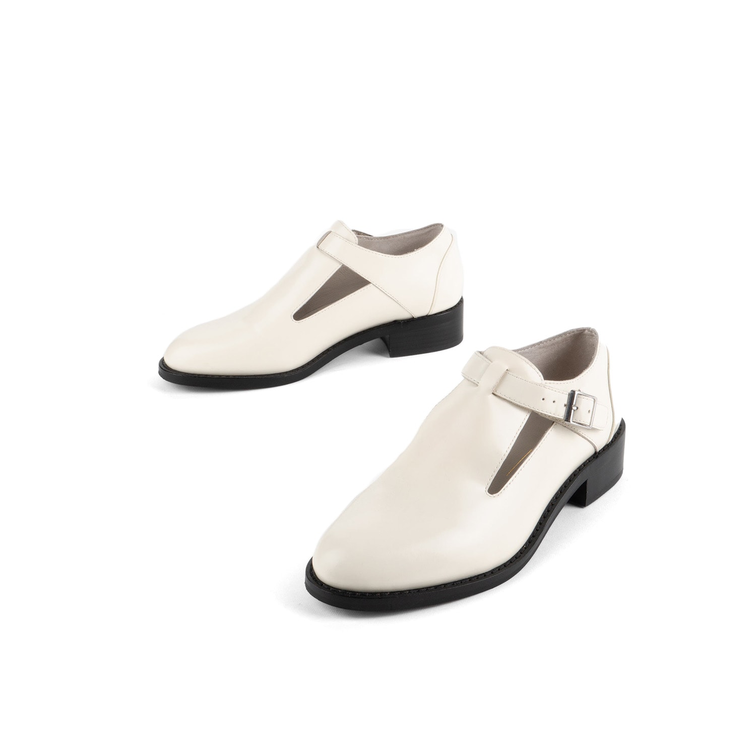 Intentionally Blank Women's Frankie Mary Jane-white In White