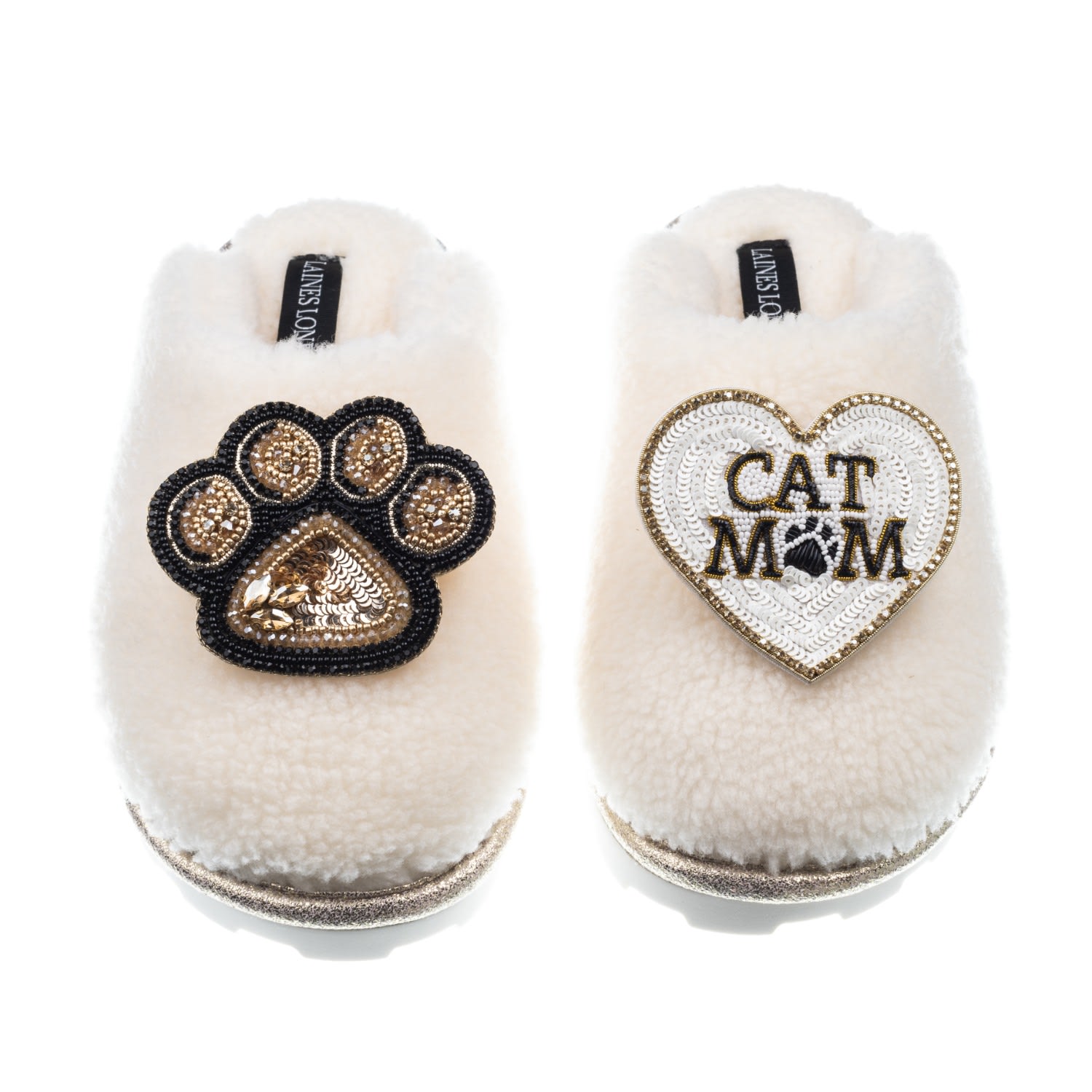 Laines London Women's White Teddy Closed Toe Slippers With Paw & Cat Mum / Mom Brooches - Cream