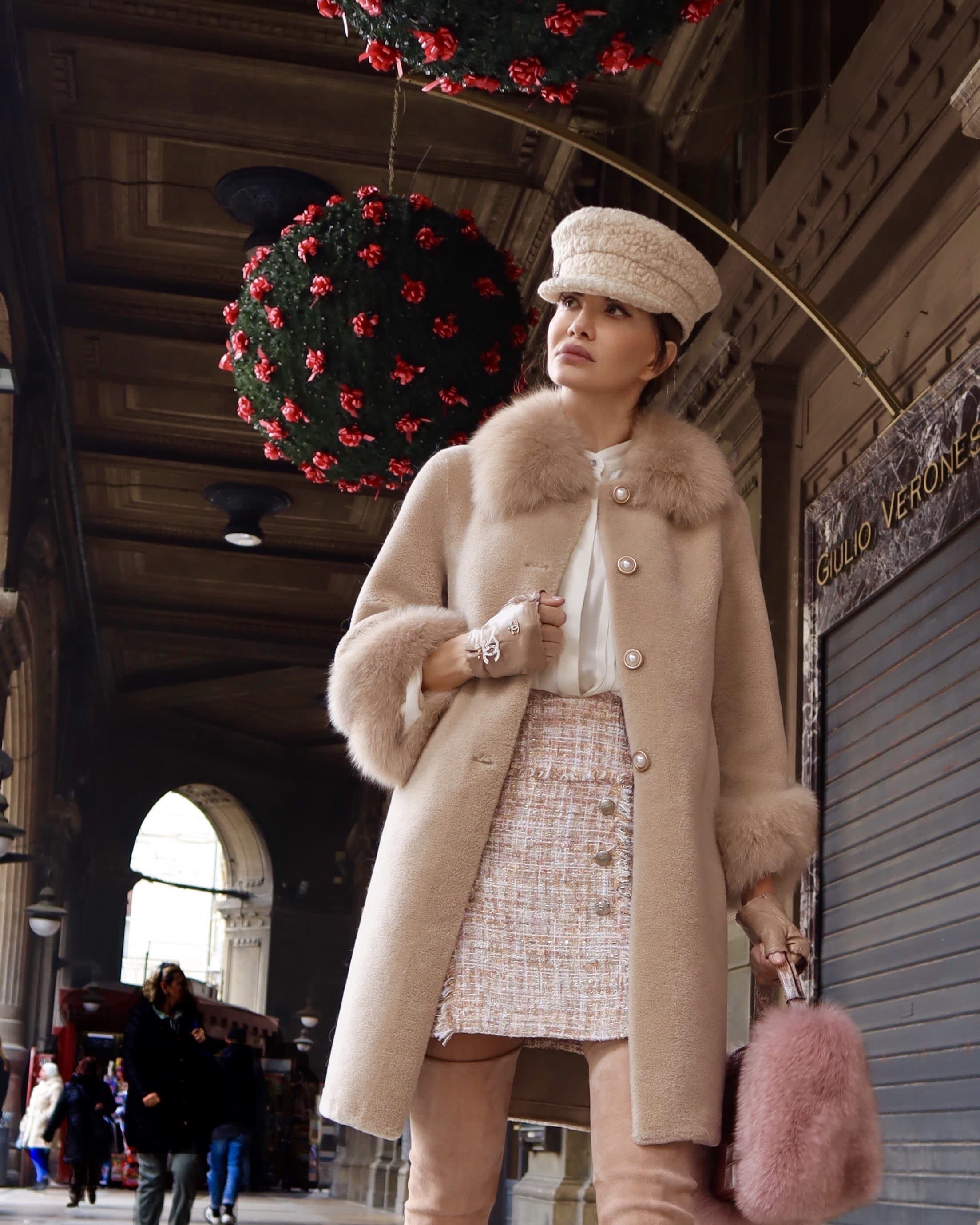 Fall is officially here! 🍂 and that means it's Teddy Coat Season