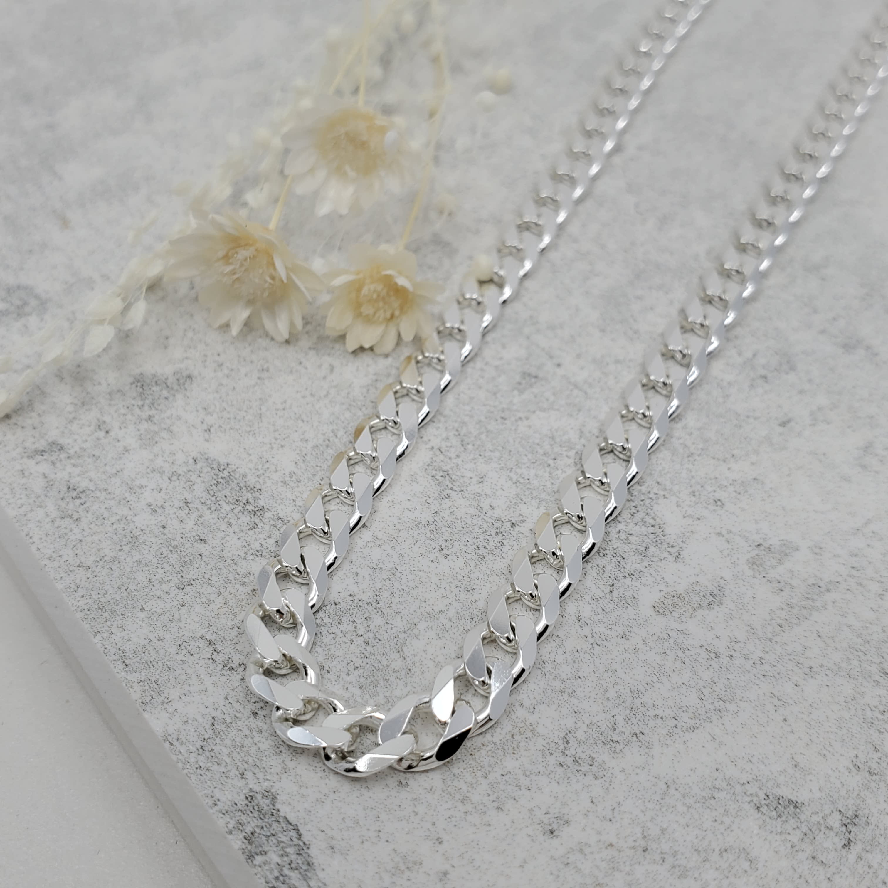 Curb Chain Necklace | Lutiro | Wolf & Badger