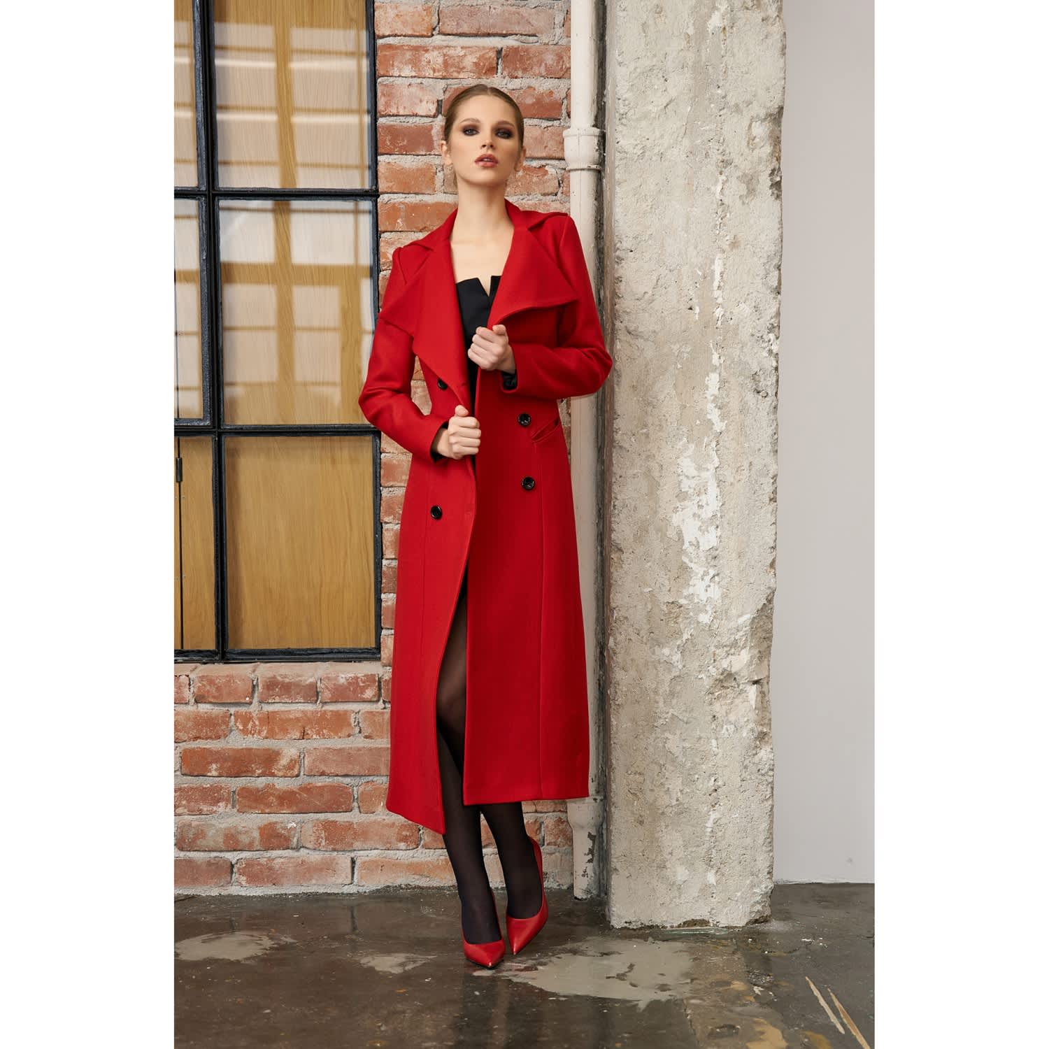 Long Wool Double Breasted Coat - Red | AVENUE No.29 | Wolf