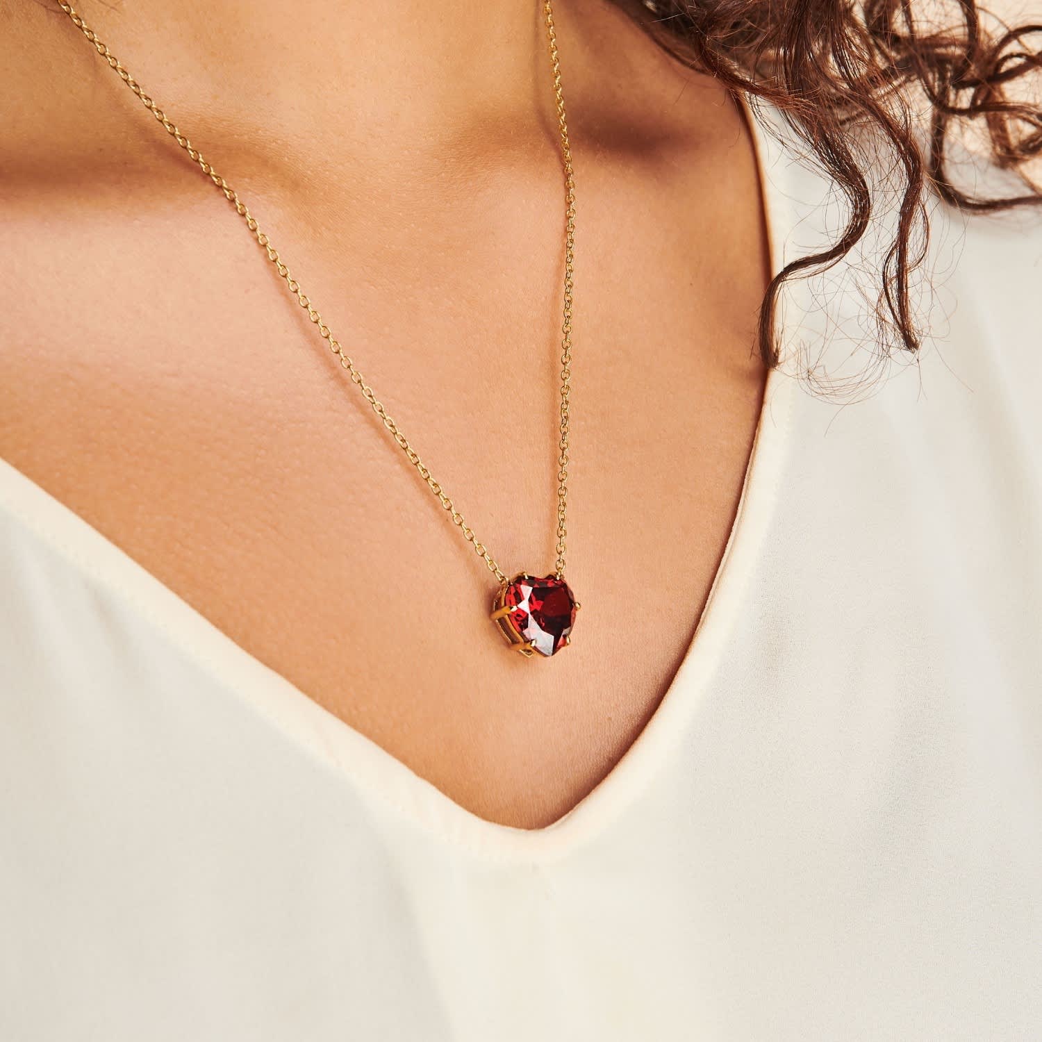 garnet heart necklace gold