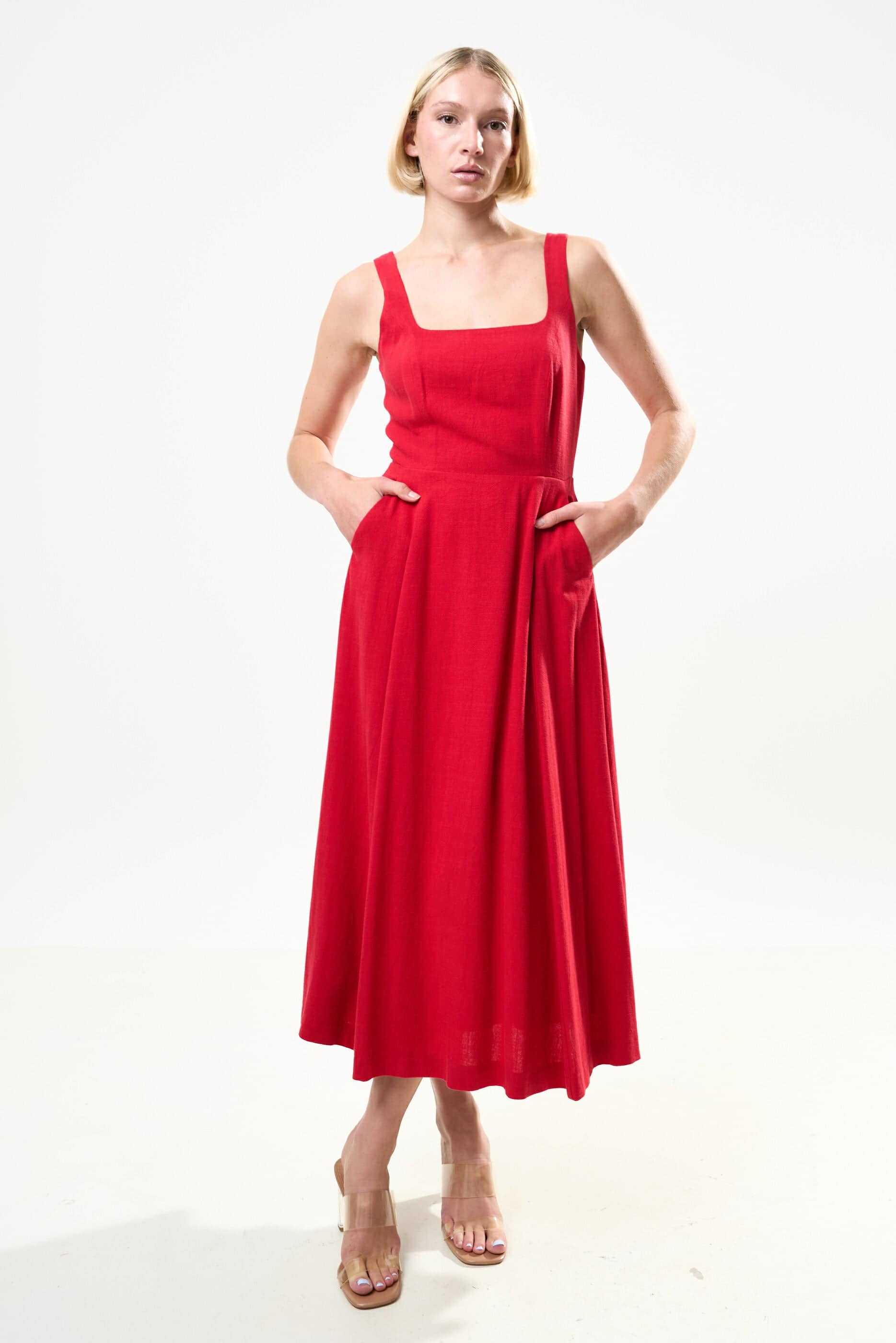 linen-blend squareneck column midi dress 7 Cool Summer Dresses From Abercrombie (A Try-On & Review)