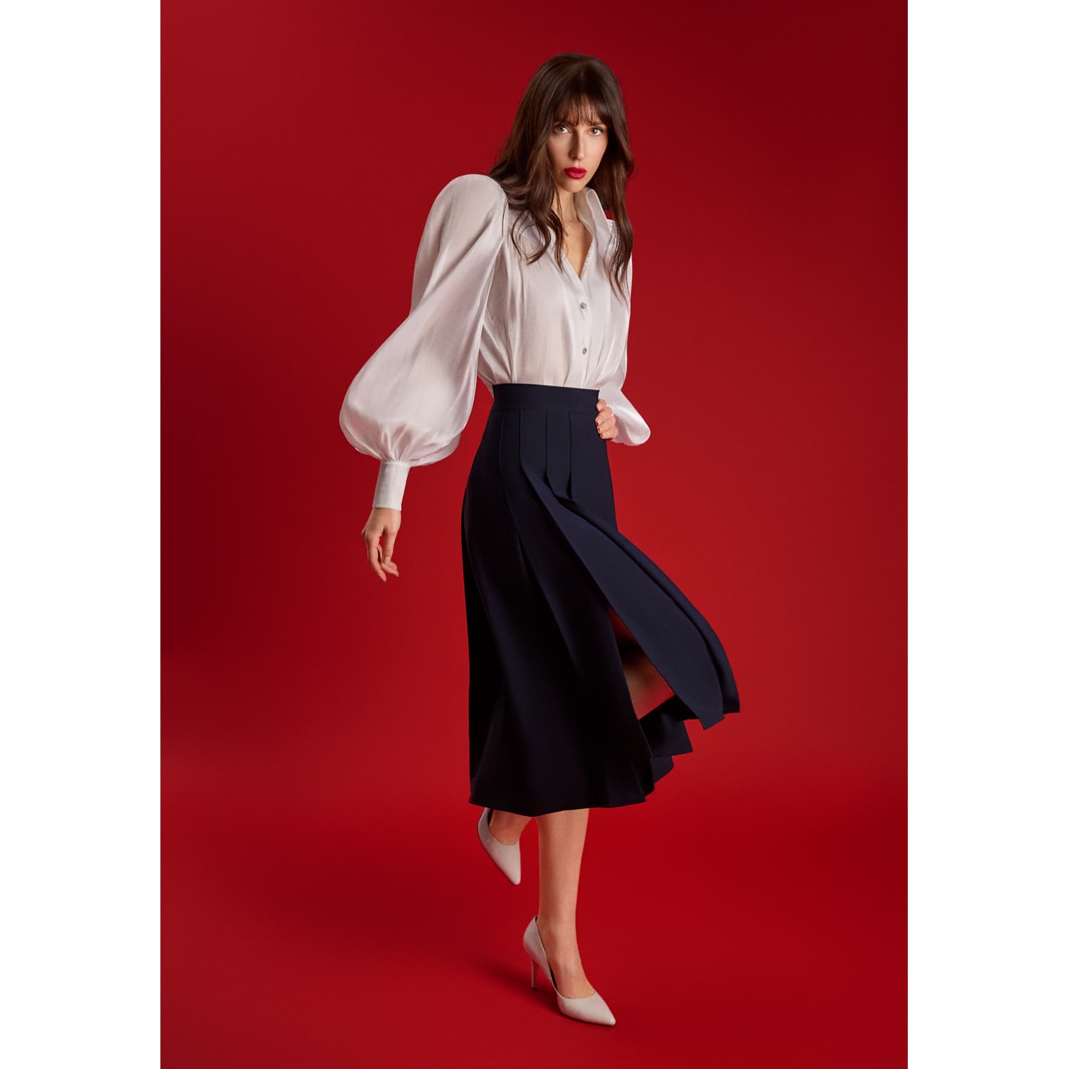 high-waisted-pleated-midi-