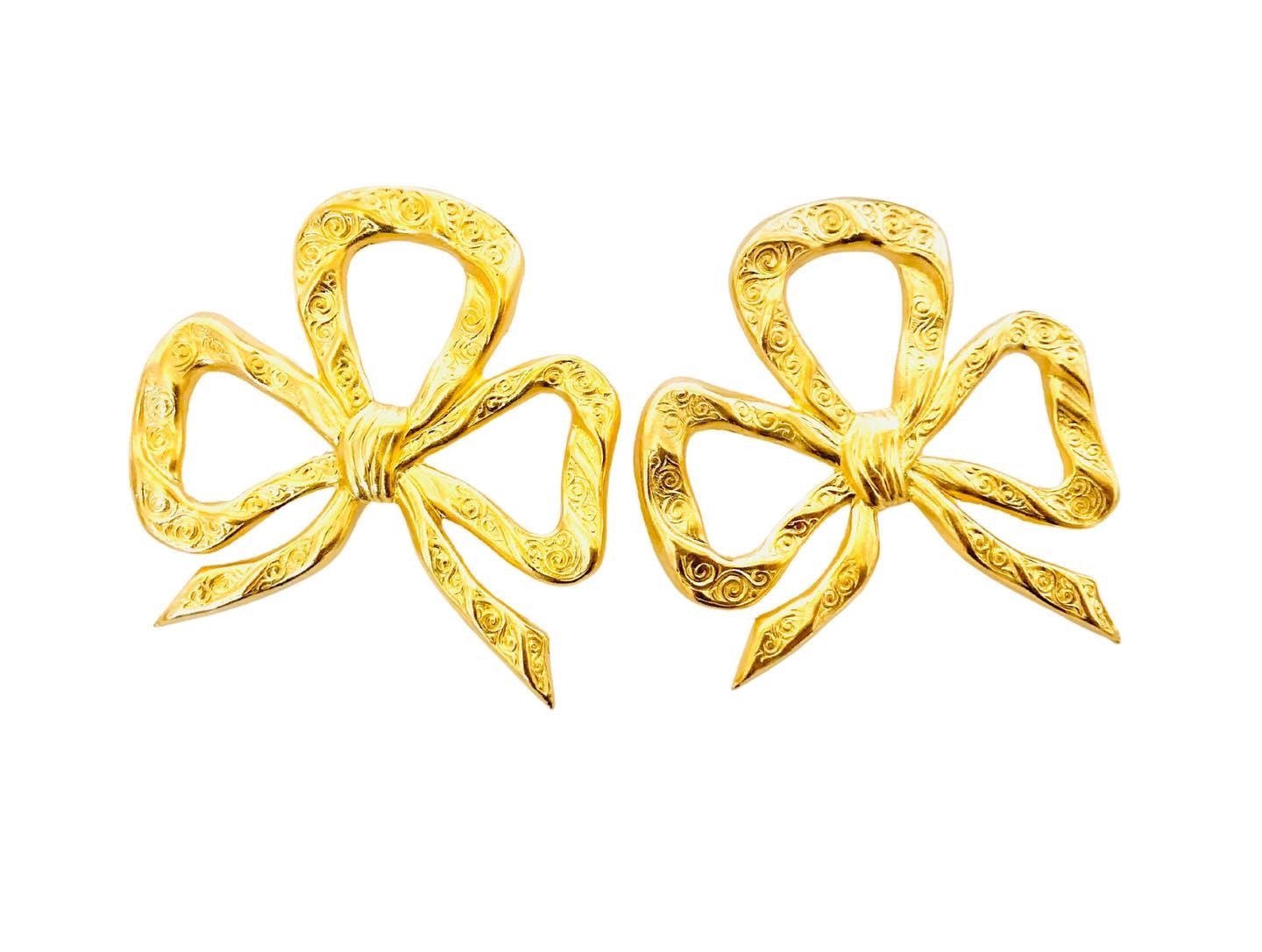 Women’s Gold Oversized Etched Bow Earrings The Pink Reef