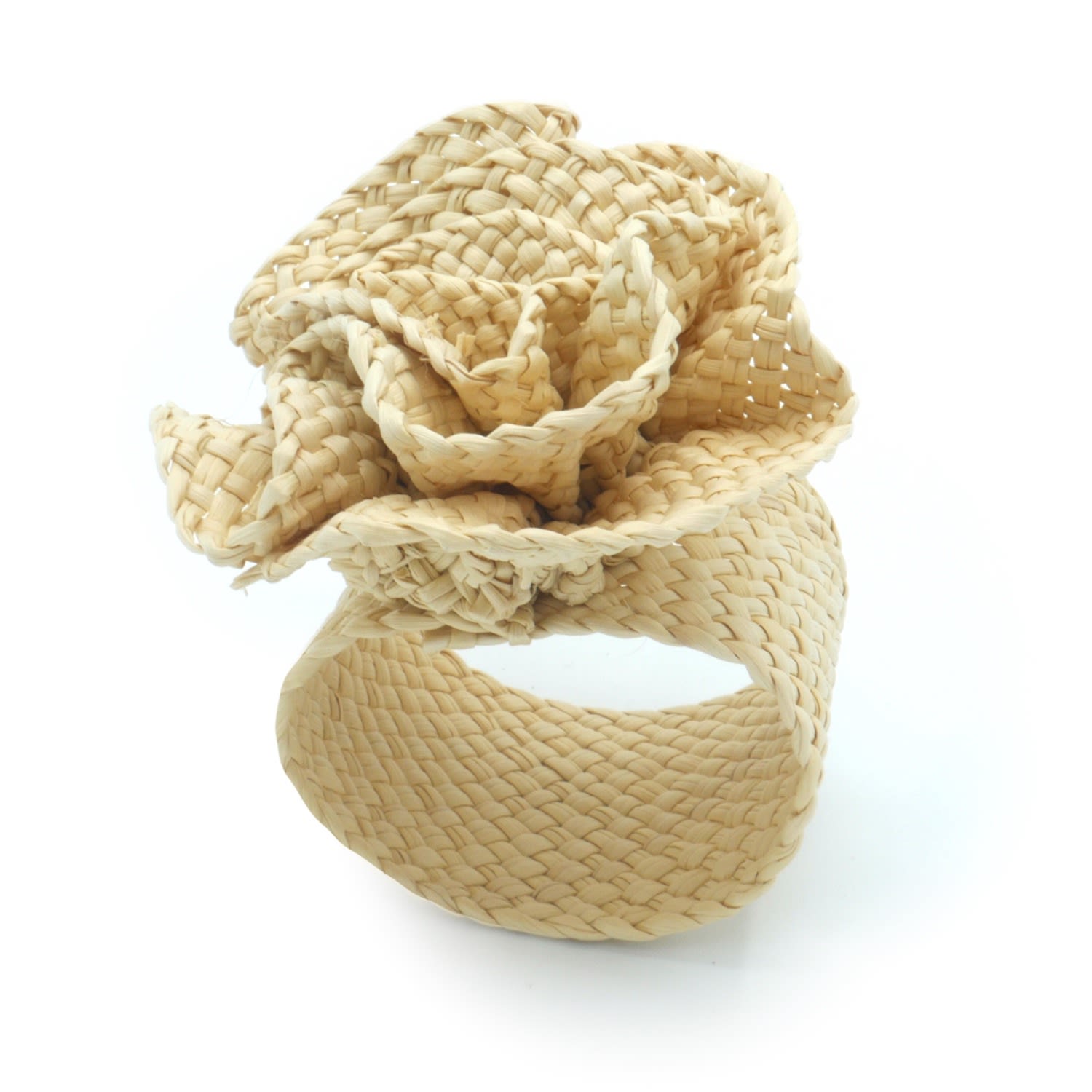 Neutrals Natural Straw Rose Napkin Rings Set Of 4 Washein