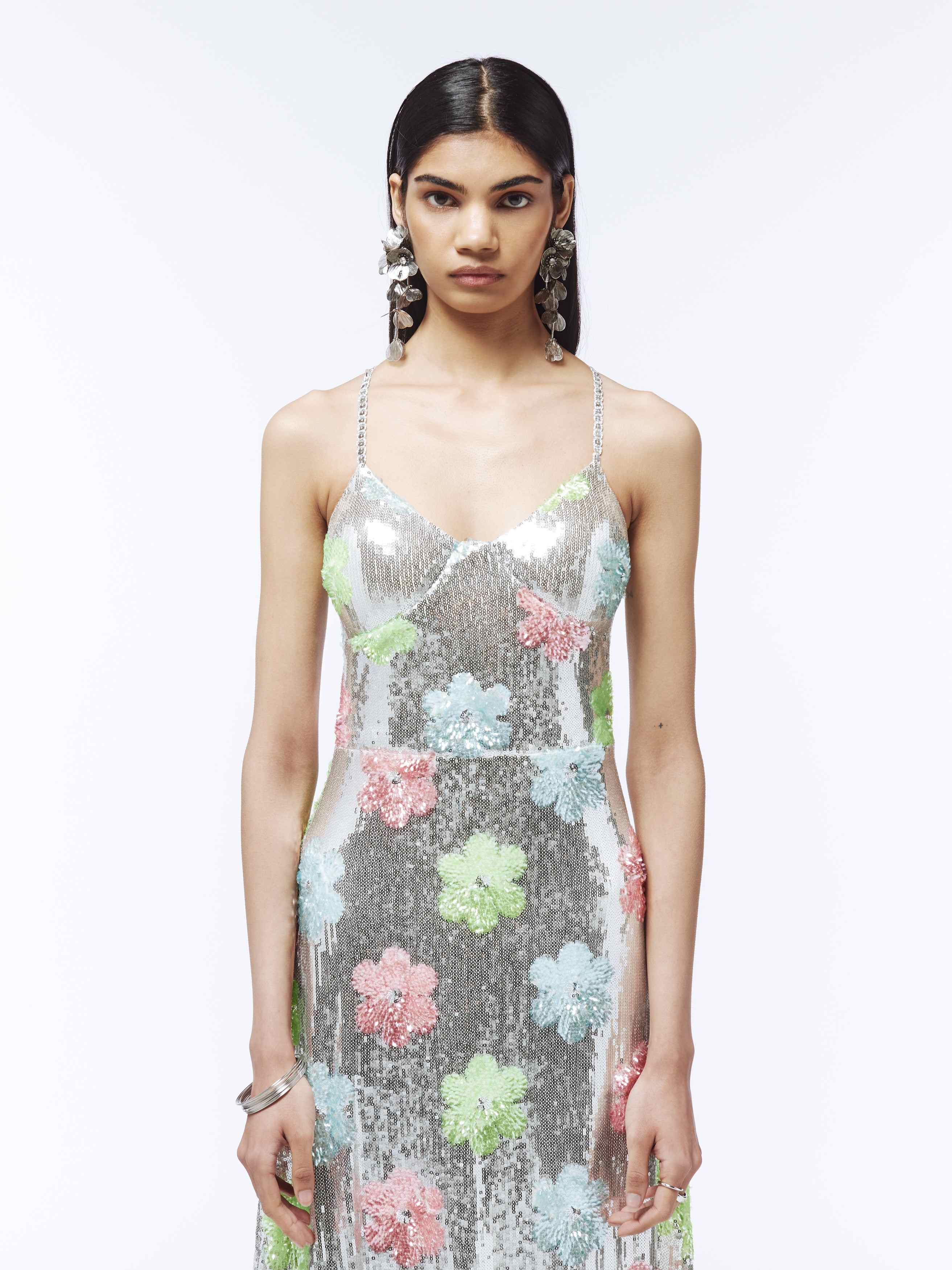metallic floral dress Adrianna Papel V-Neck Midi - Yellow/Orange Multi the dress catches the light for a rich Women's Prosperina Cecily Champagne Metallic