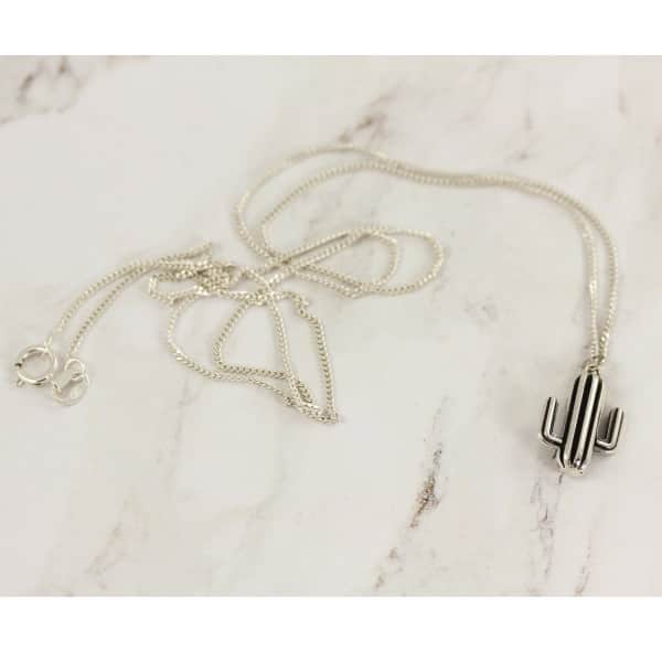 GUCCI WOMEN'S SILVER / BLACK / GREY CACTUS NECKLACE - SILVER