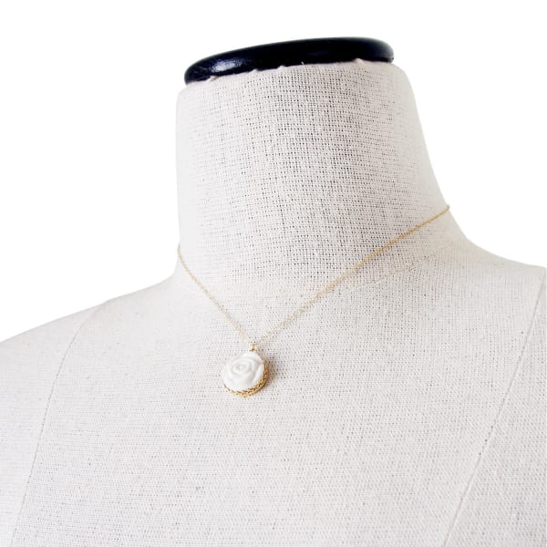 Poporcelain Porcelain Rose With Pearl Gold Filled Necklace In Filled