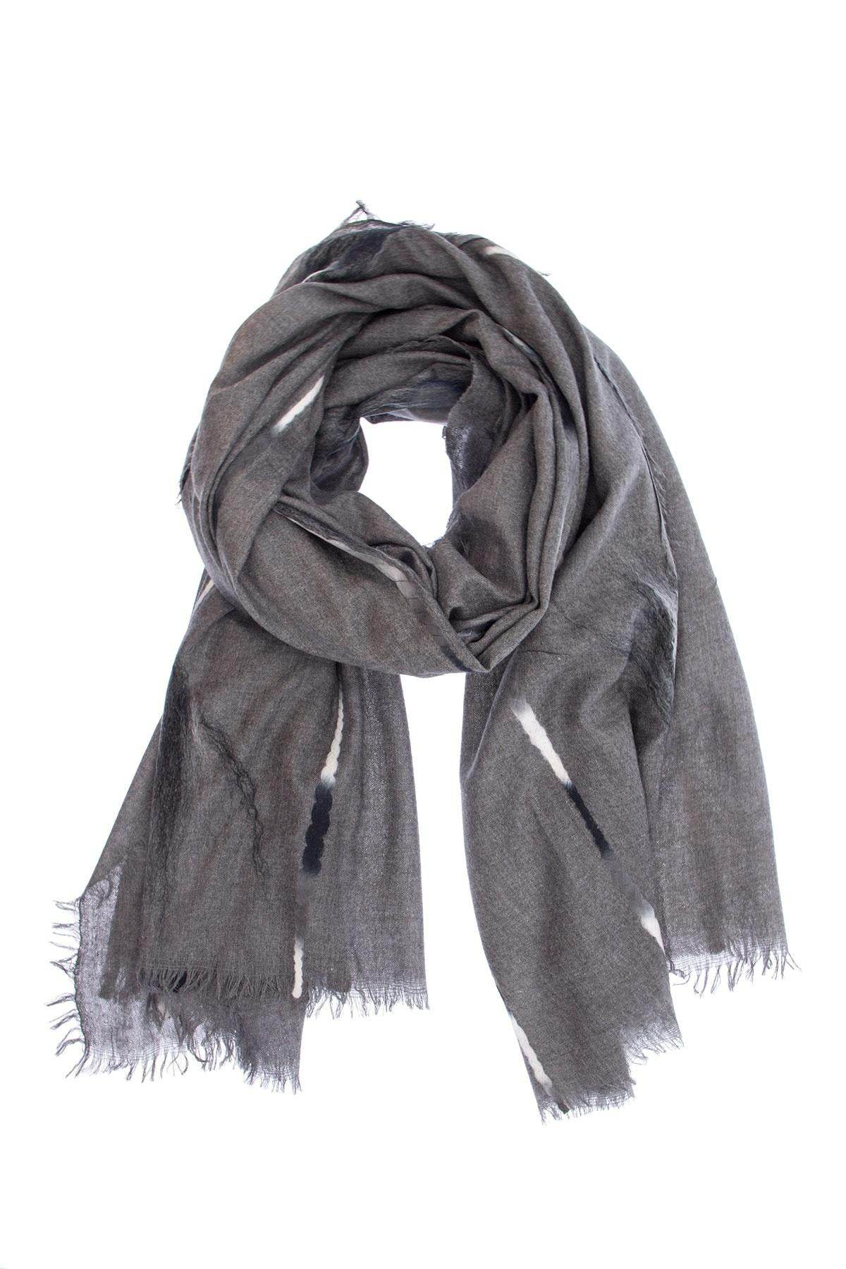 Saachi Women's Grey Lahar Metallic Line Scarf In Gray