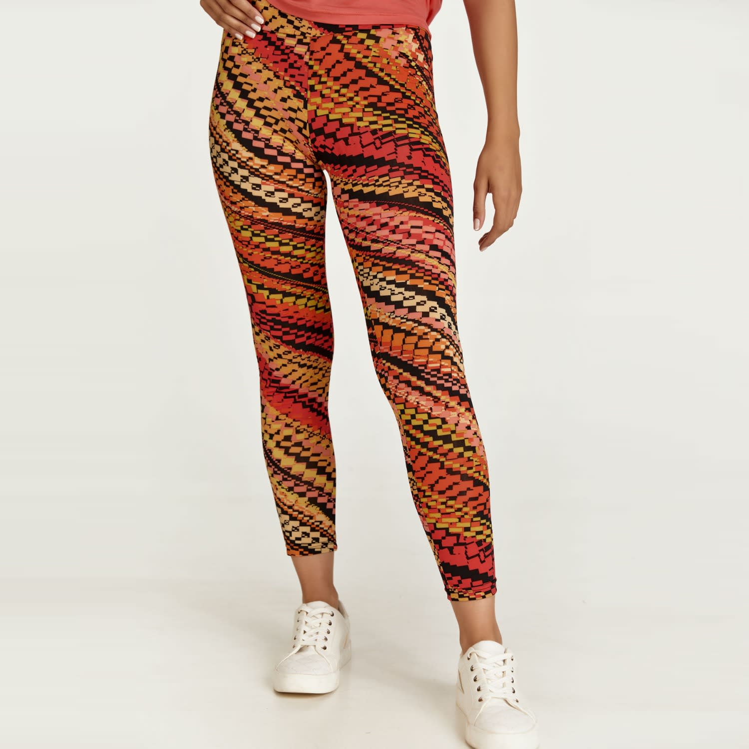 Red Multi-Colored Print Leggings, Conquista