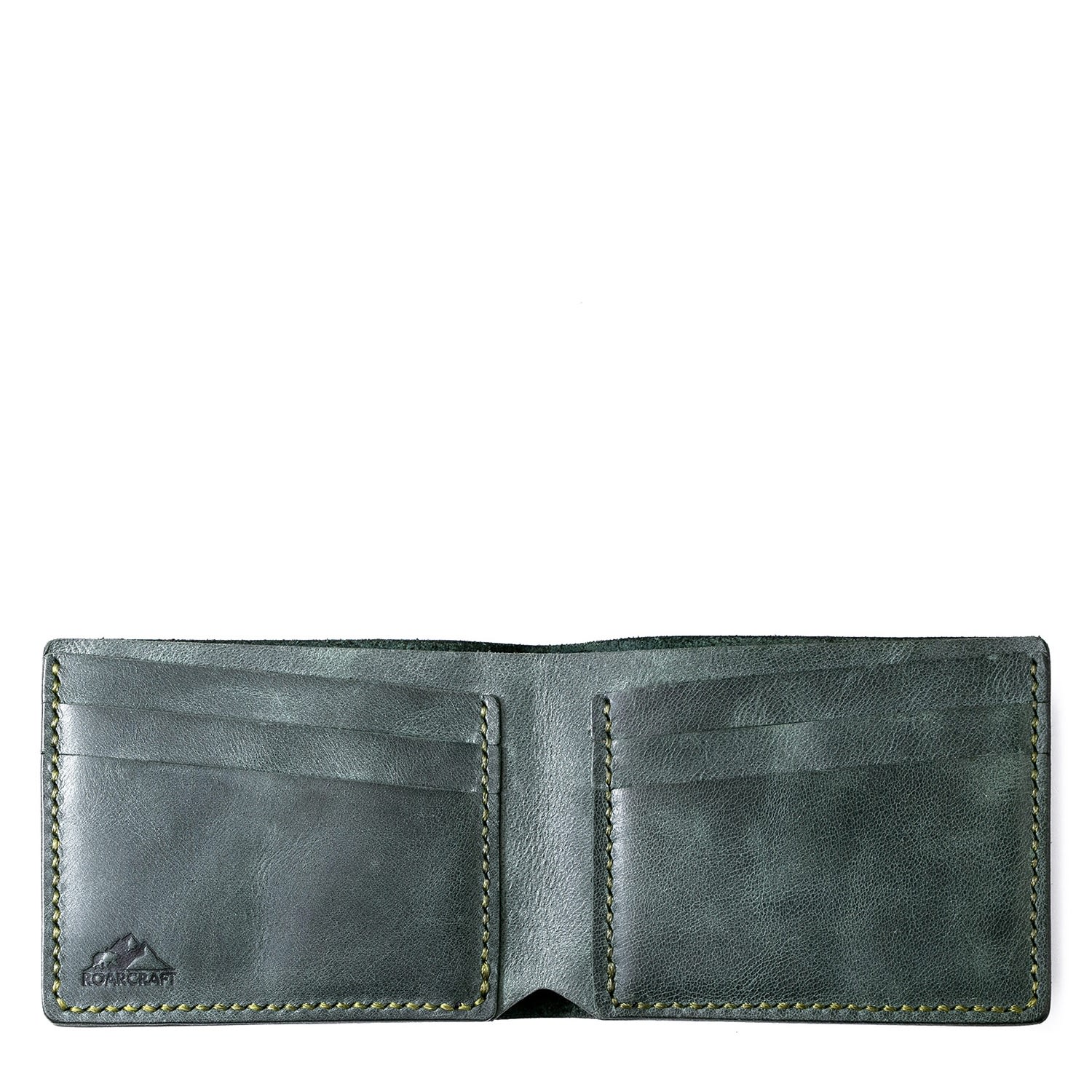 Roarcraft Men's Green Classic Bifold Leather Wallet - Pergamon - Emerald In Green