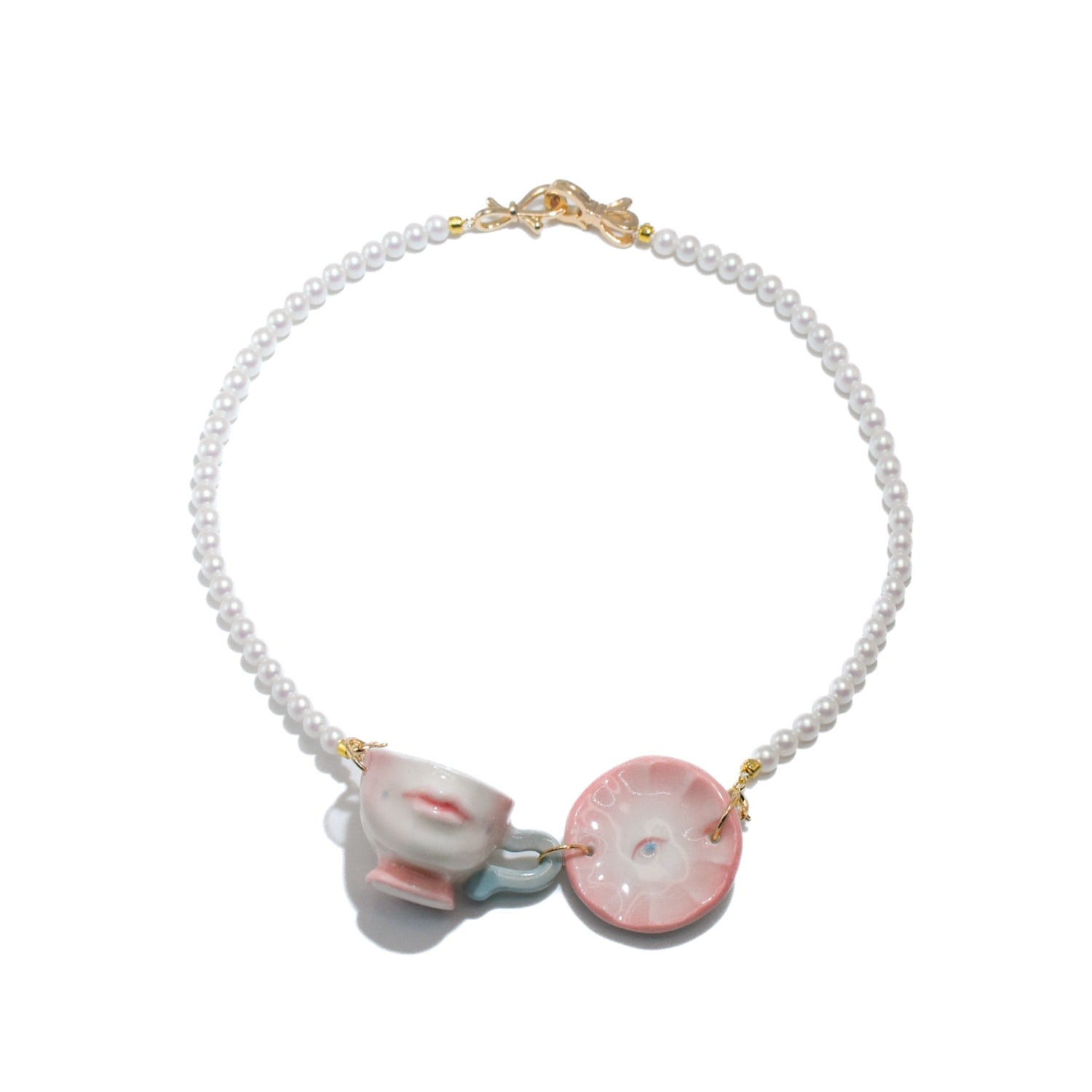 H2 Studio Women's Pink / Purple The Cup Theater Mini Porcelain Cup & Plate Crystal Pearl Necklace